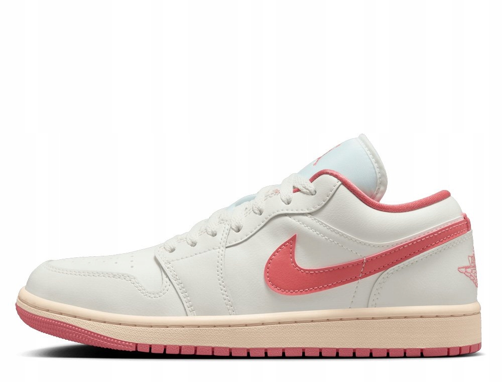 Boty Nike Wmns Air Jordan 1 Low DC0774-109 vel