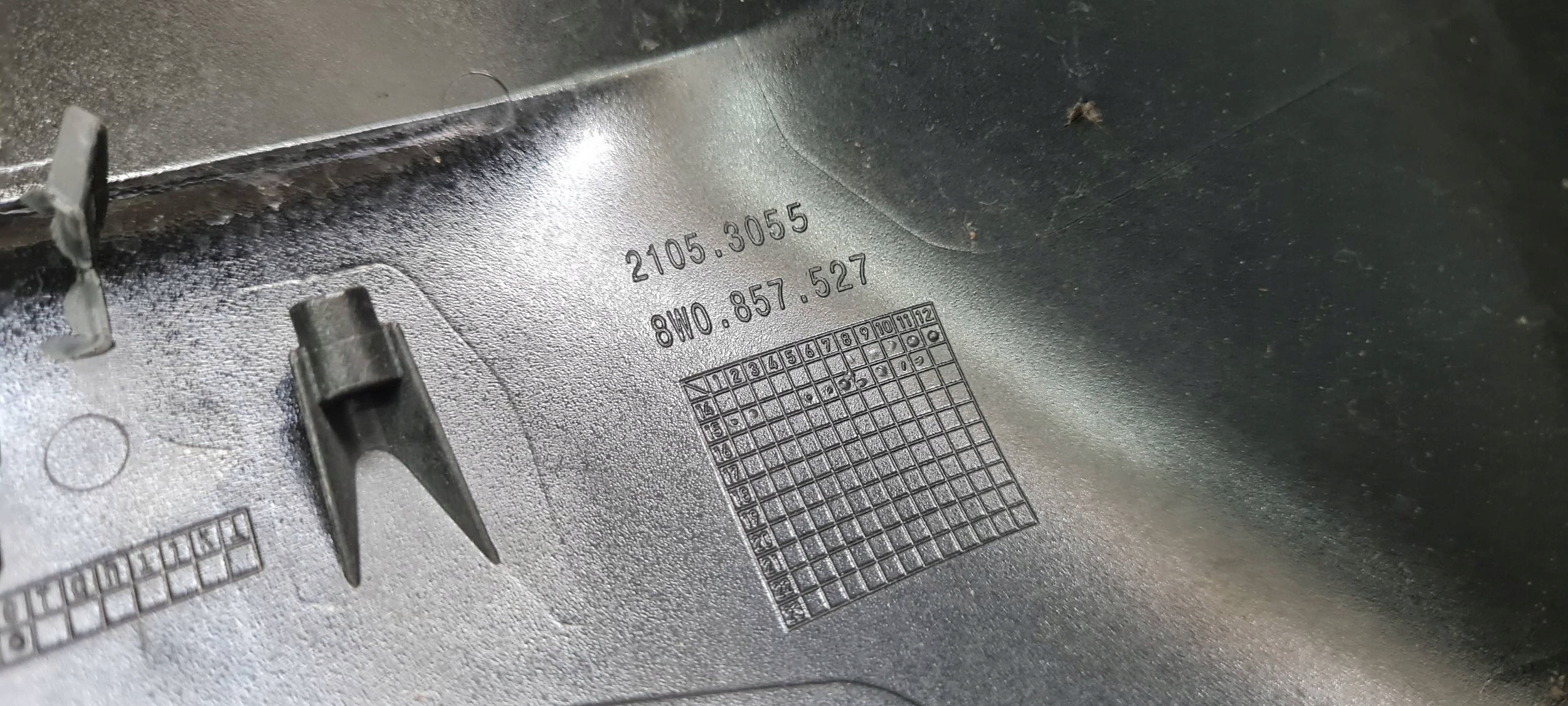 A4 B9 8W cover cap cover mirrors left LY9B 8W0857527