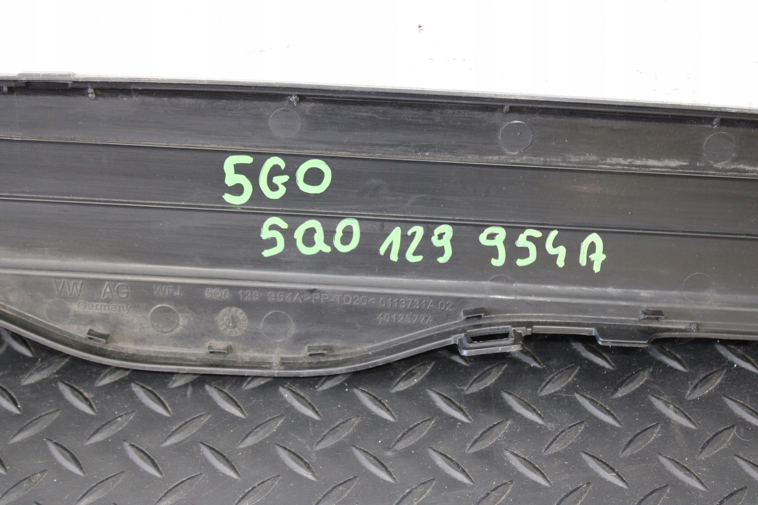 Blende Abdeckung WLOTU luft VW GOLF VII 7 5G0 5Q0129954A
