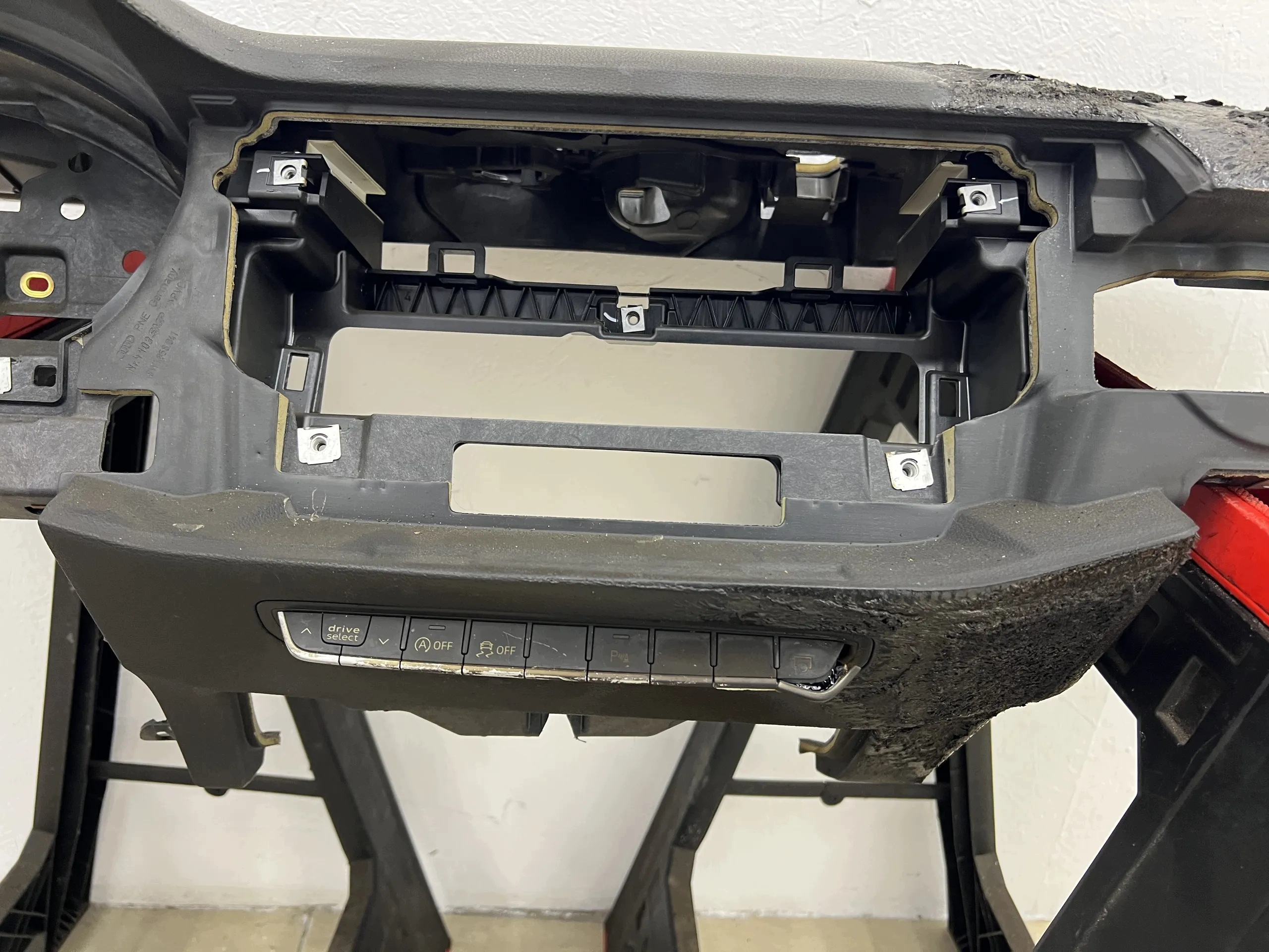 panneau d'instruments habitacle voiture console AUDI A4 B9 8W1857001K