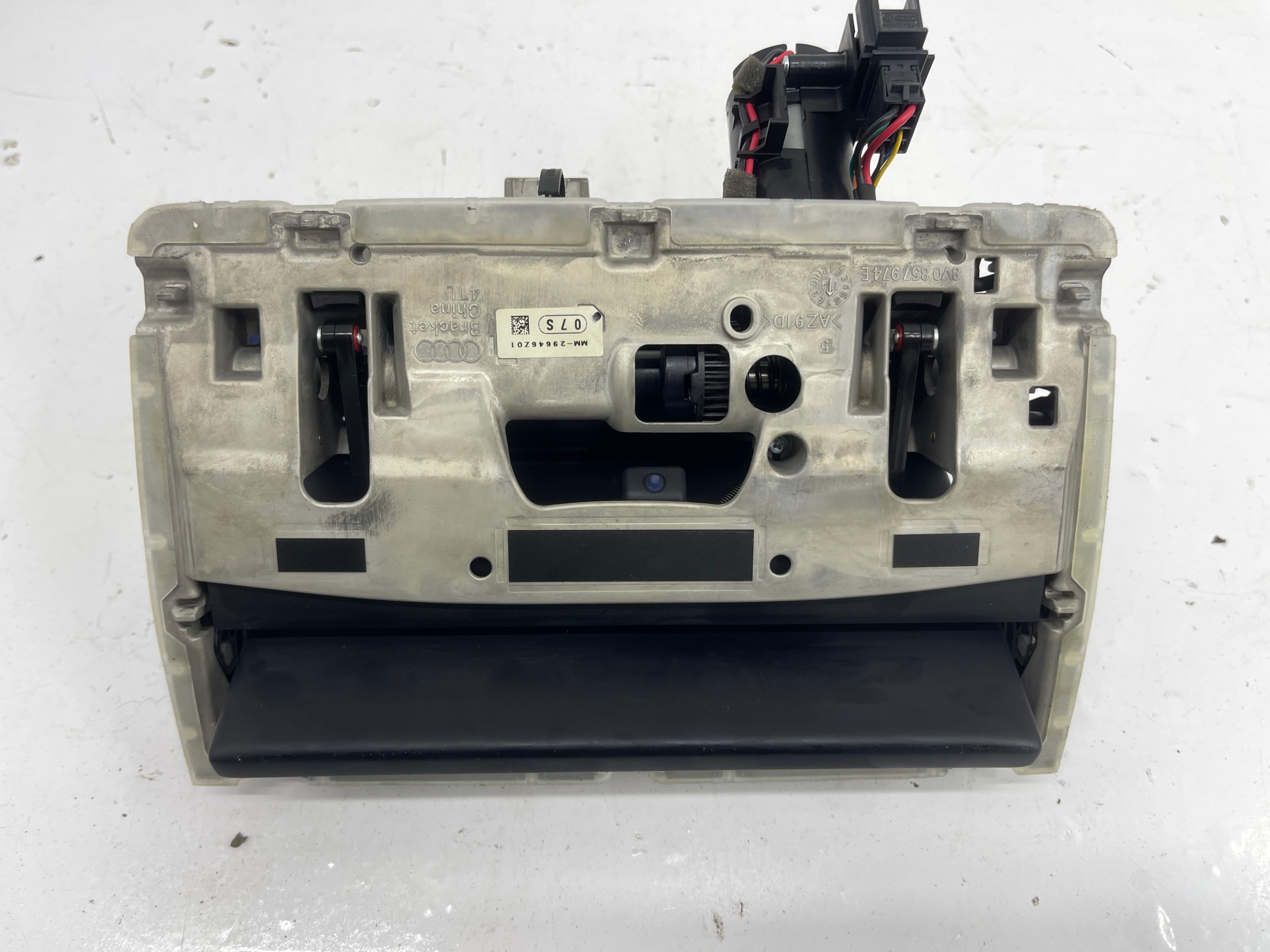 EKRAN LCD Bildschirm, der Navigation A3 8V 8v0857273M 8V0857974E