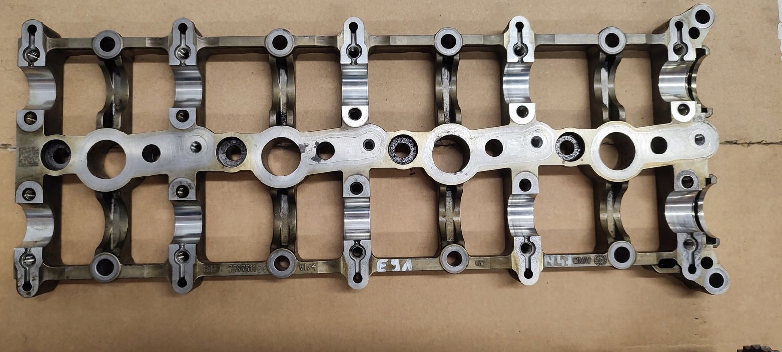 porte walkow de la distribution cames BMW E91 LIFT 2,0D