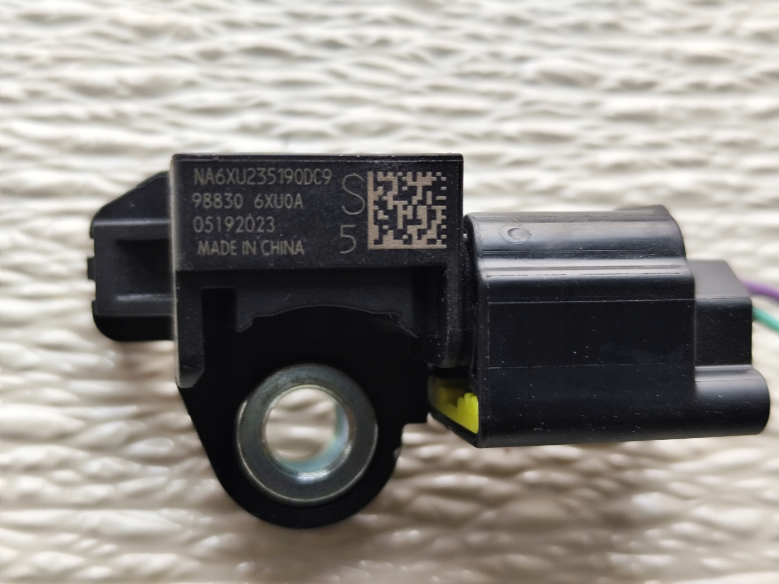 NISSAN X-TRAIL T33 Crashsensor Drucksensor UDERZENIOWY 98830 6XU0A