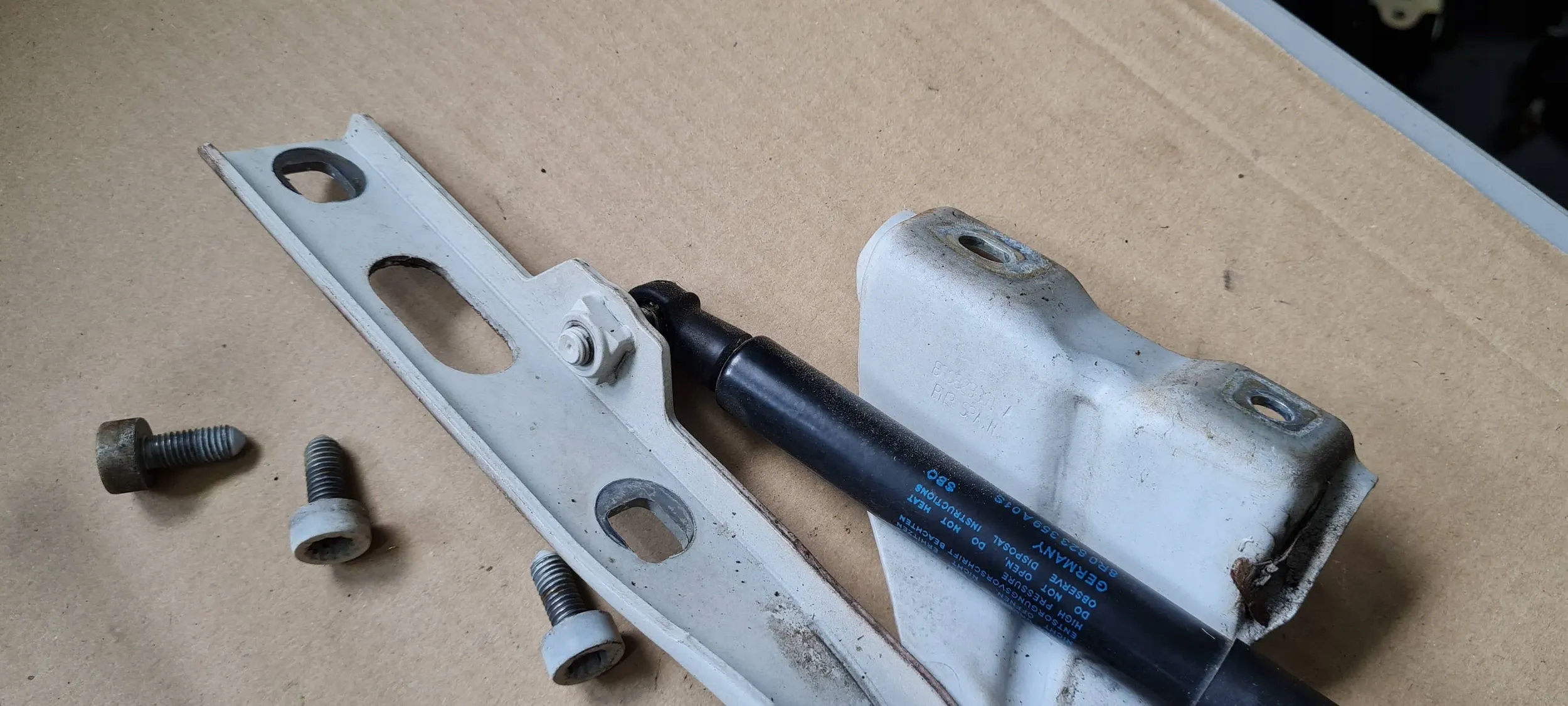 SQ5 8R Q5 hinge bonnet hinges left right LY9C 2X