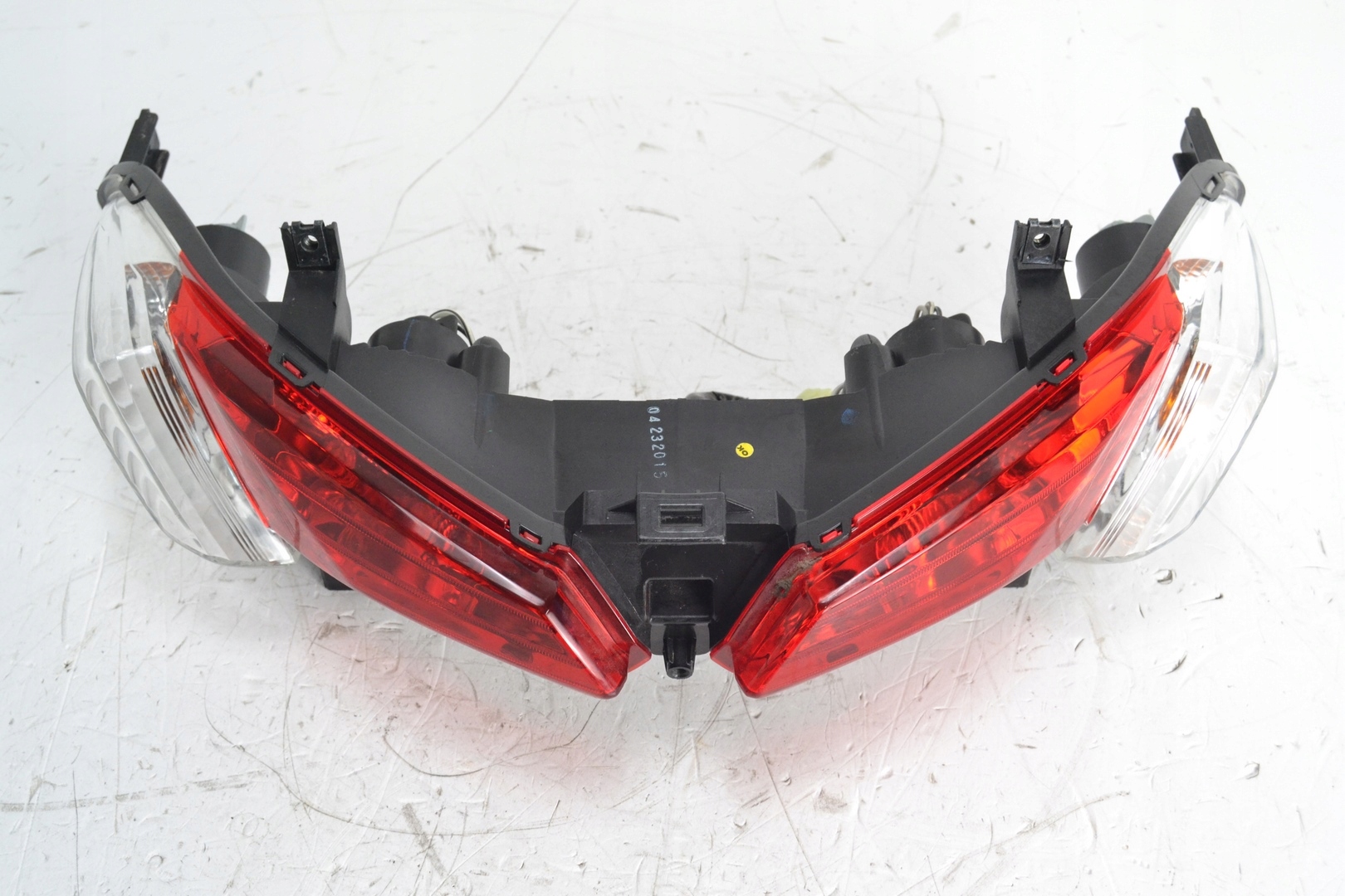 Задний фонарь SUZUKI BURGMAN 125 14-20