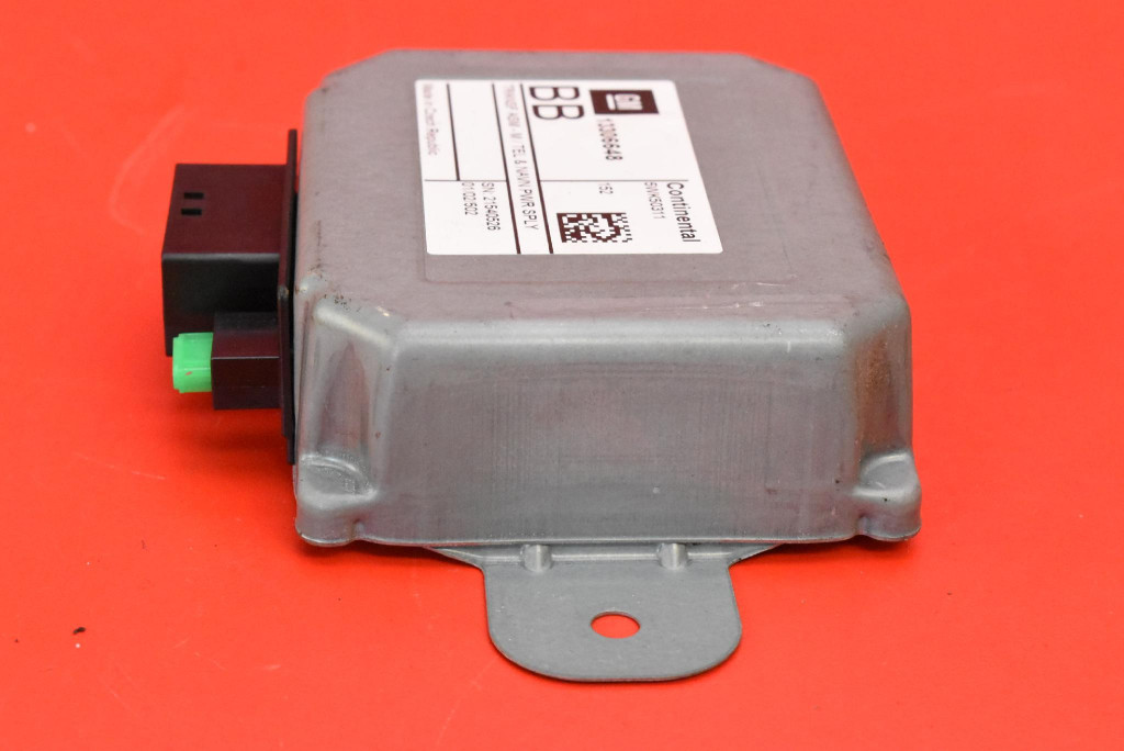 control unit module navigation devices 13306648 CHEVROLET CRUZE J300 LIFT 12-15