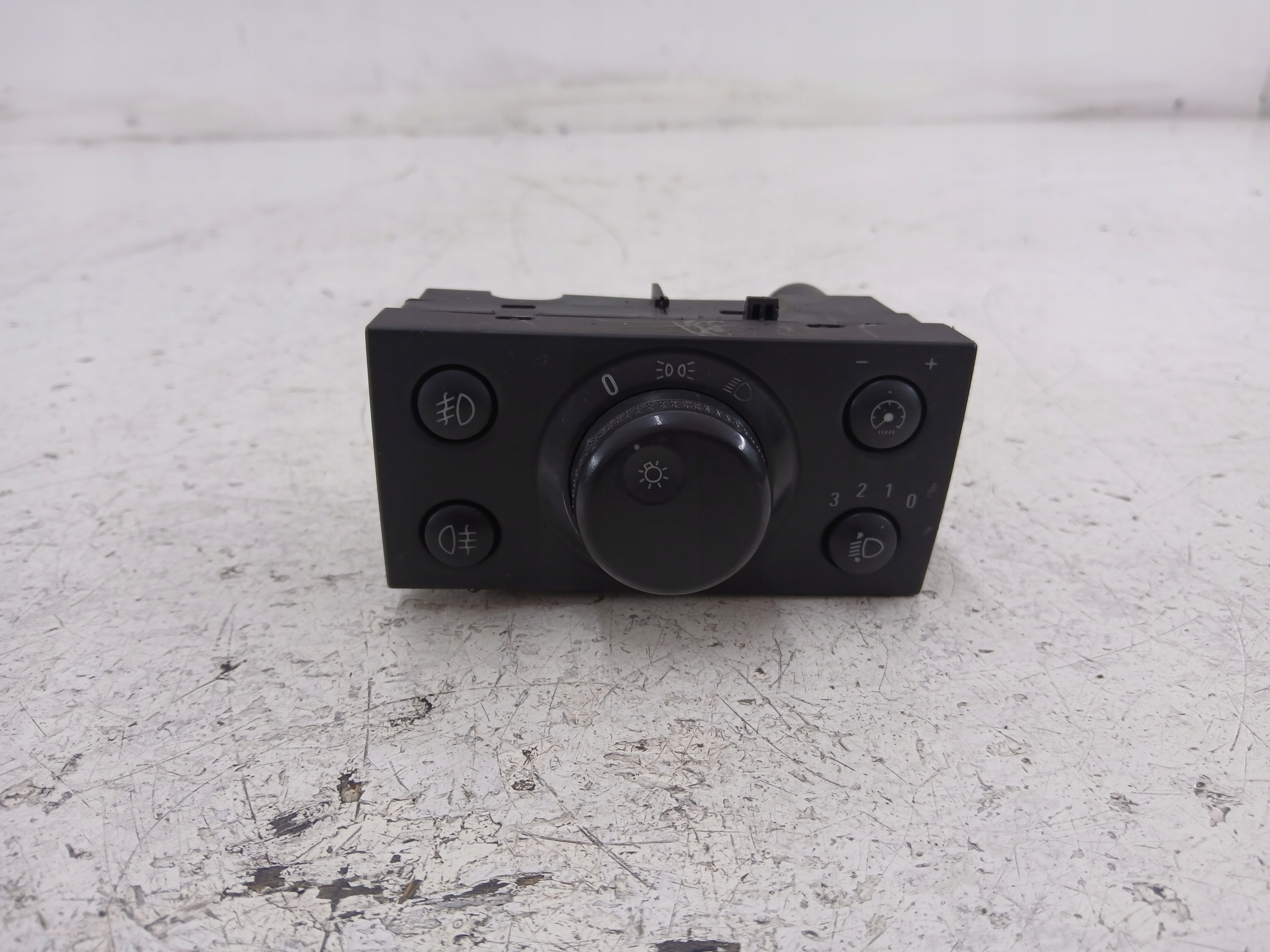 OPEL VECTRA C SIGNUM light switch 13177066