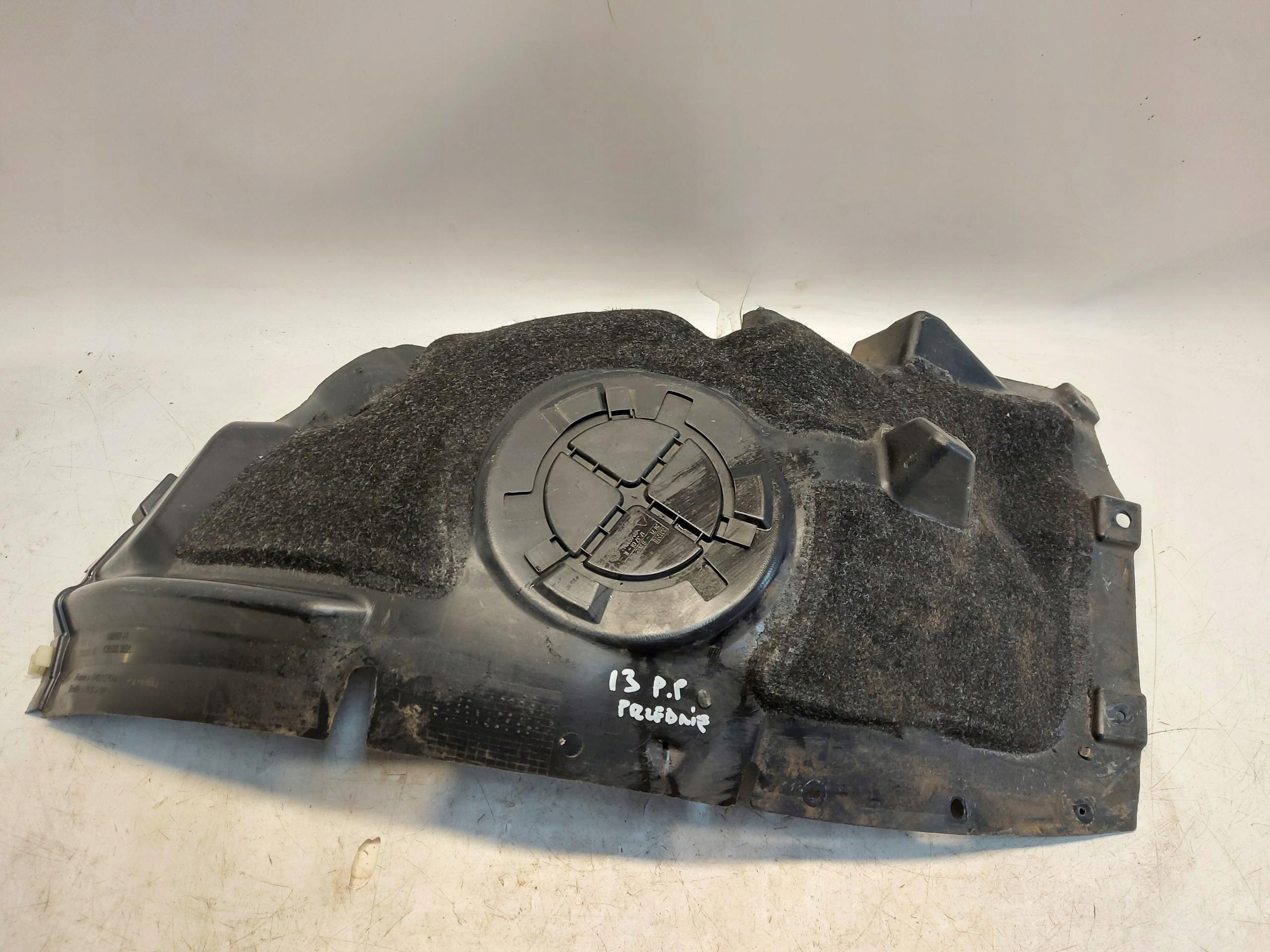 BMW i3 i01 Lci LIFT 2018r mudguard front right front 7368600