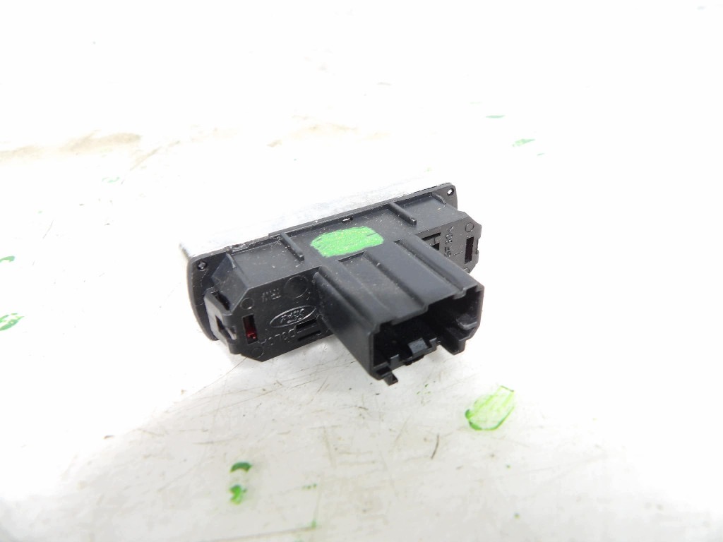 FORD MONDEO MK4 light switch of warning lights 6M2T13A350AA
