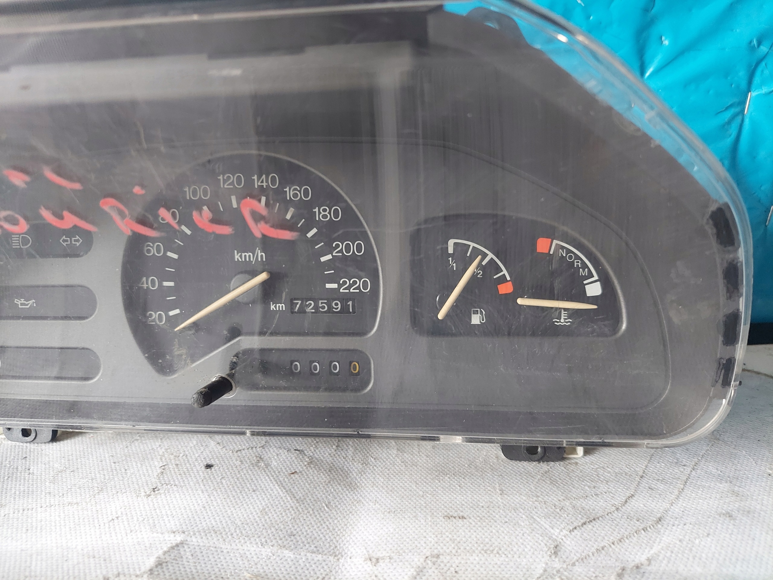 dials clock FORD COURIER 1FB-10849-BD