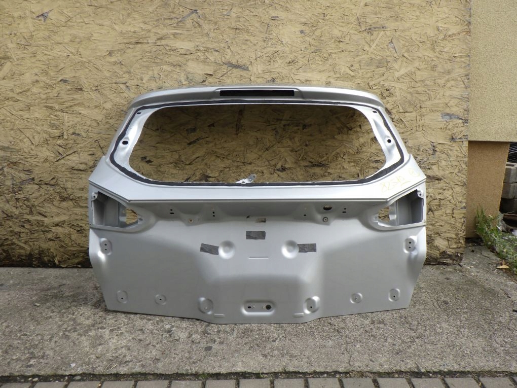 FORD FOCUS MK3 III KOMBI 10- Heckklappe