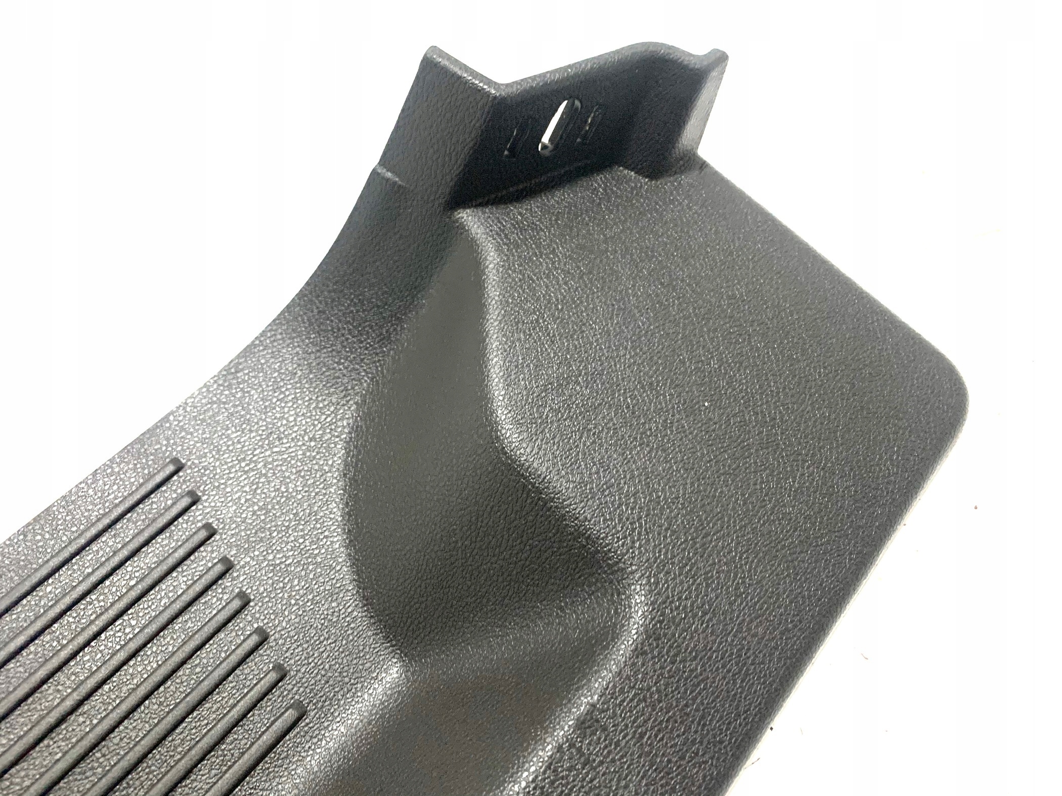 Stopien podest threshold door right rear part Ford Courier