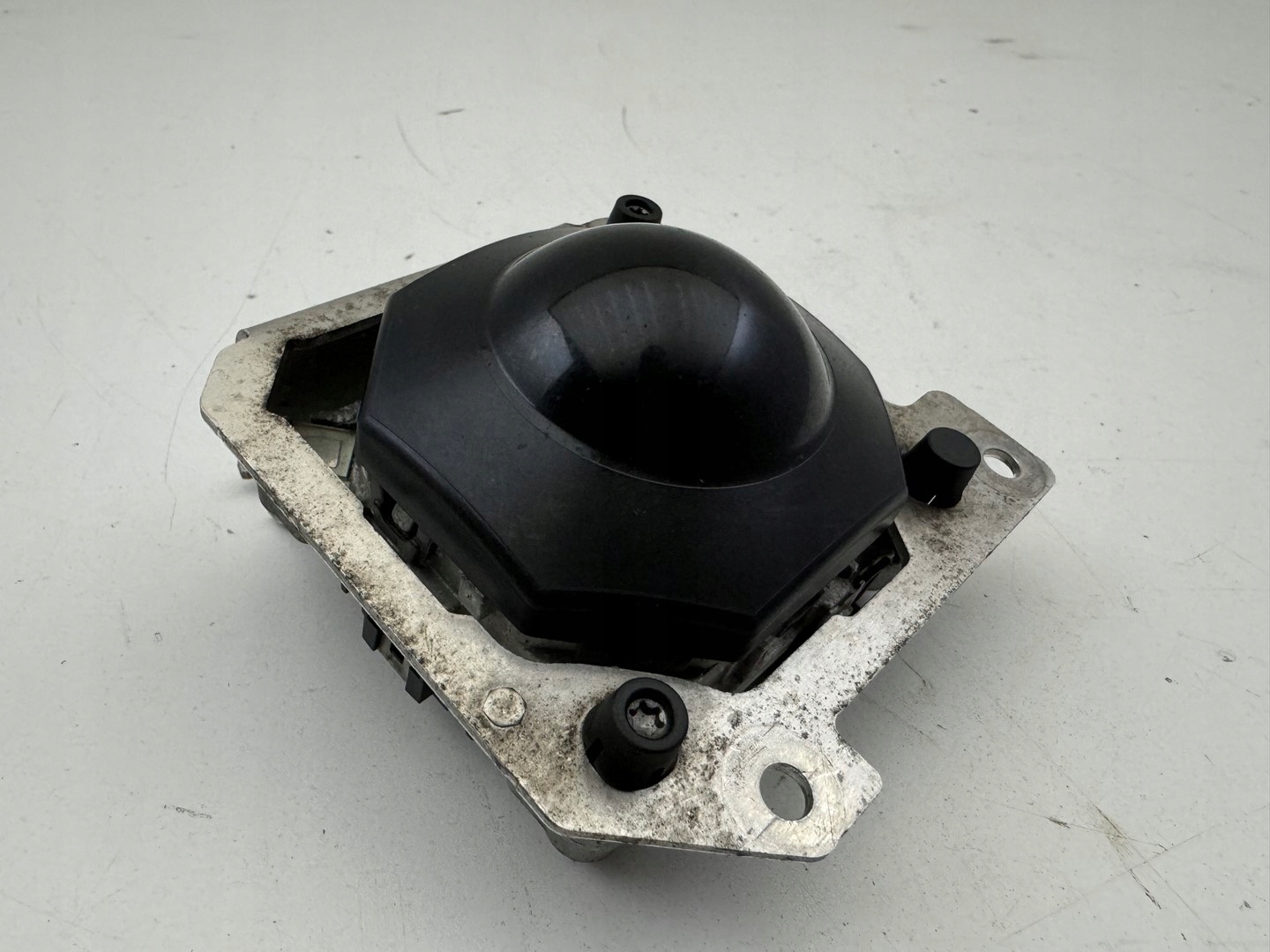 датчик скорости Audi OE 8W0907541C