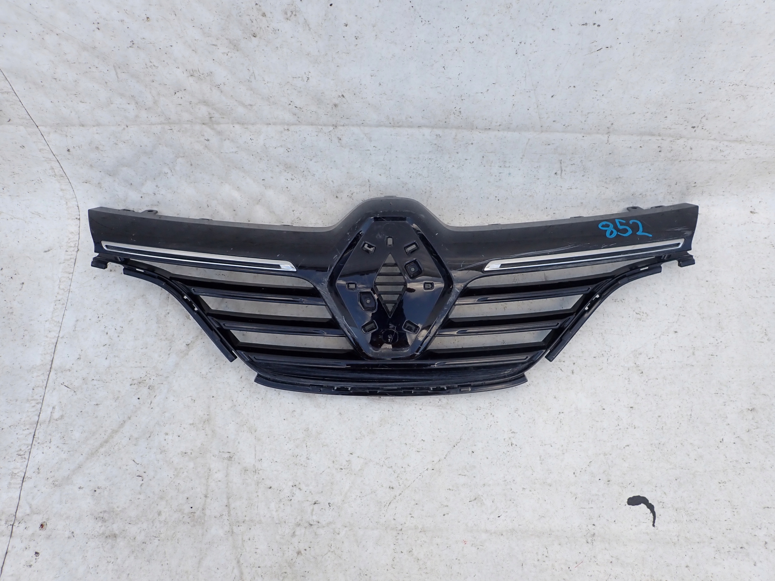 RENAULT MEGANE IV 4 15-> Grill Grill