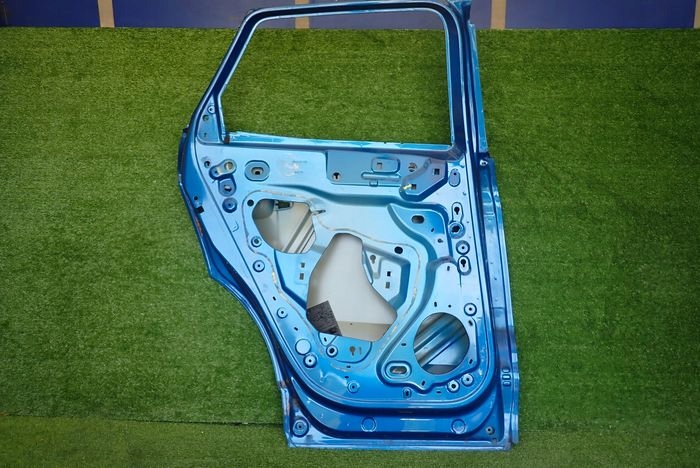 OPEL GRANDLAND X 16- door left rear. rear part