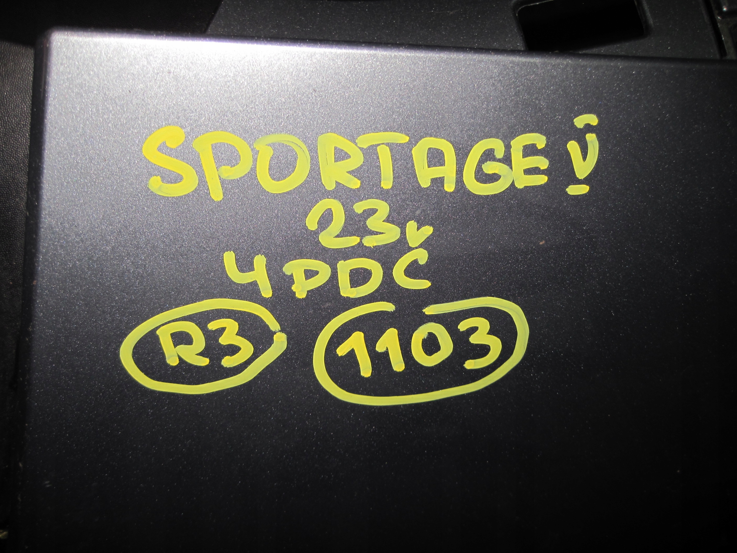 bumper rear part Kia Sportage 23R 4 PDC rear