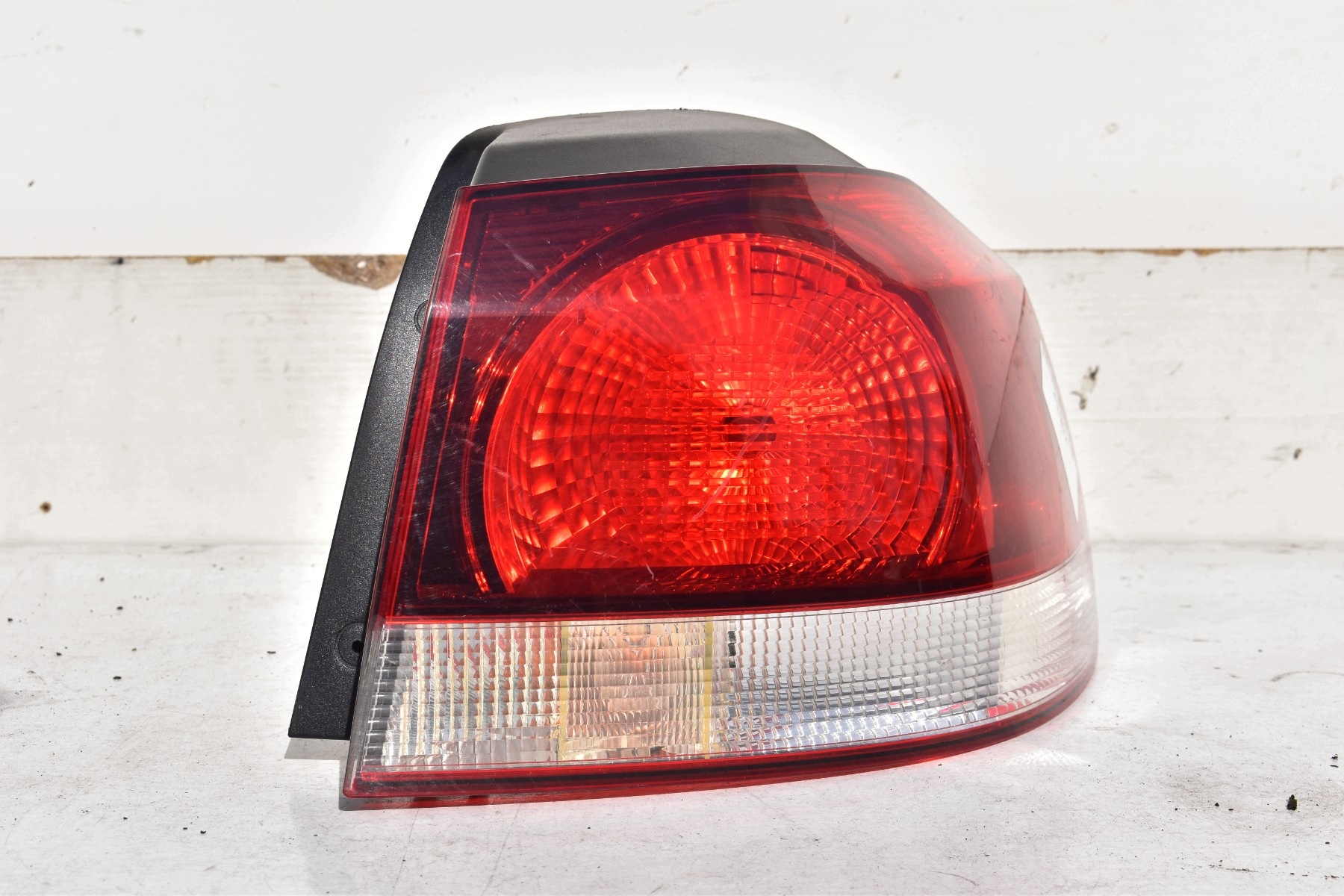 light right rear part VOLKSWAGEN GOLF VI 5D HB 2008-2012R 5K0945258 EU