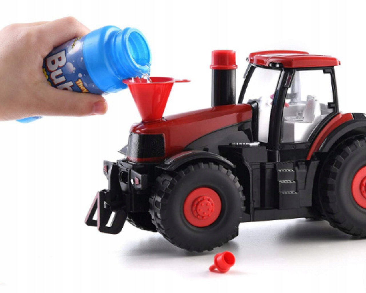 TRAKTOR FARMERA JEDZIE I PUSZCZA BAŃKI MYDLANE Z KOMINA CIĄGNIK Z PRZYCZEPĄ Materiał plastik