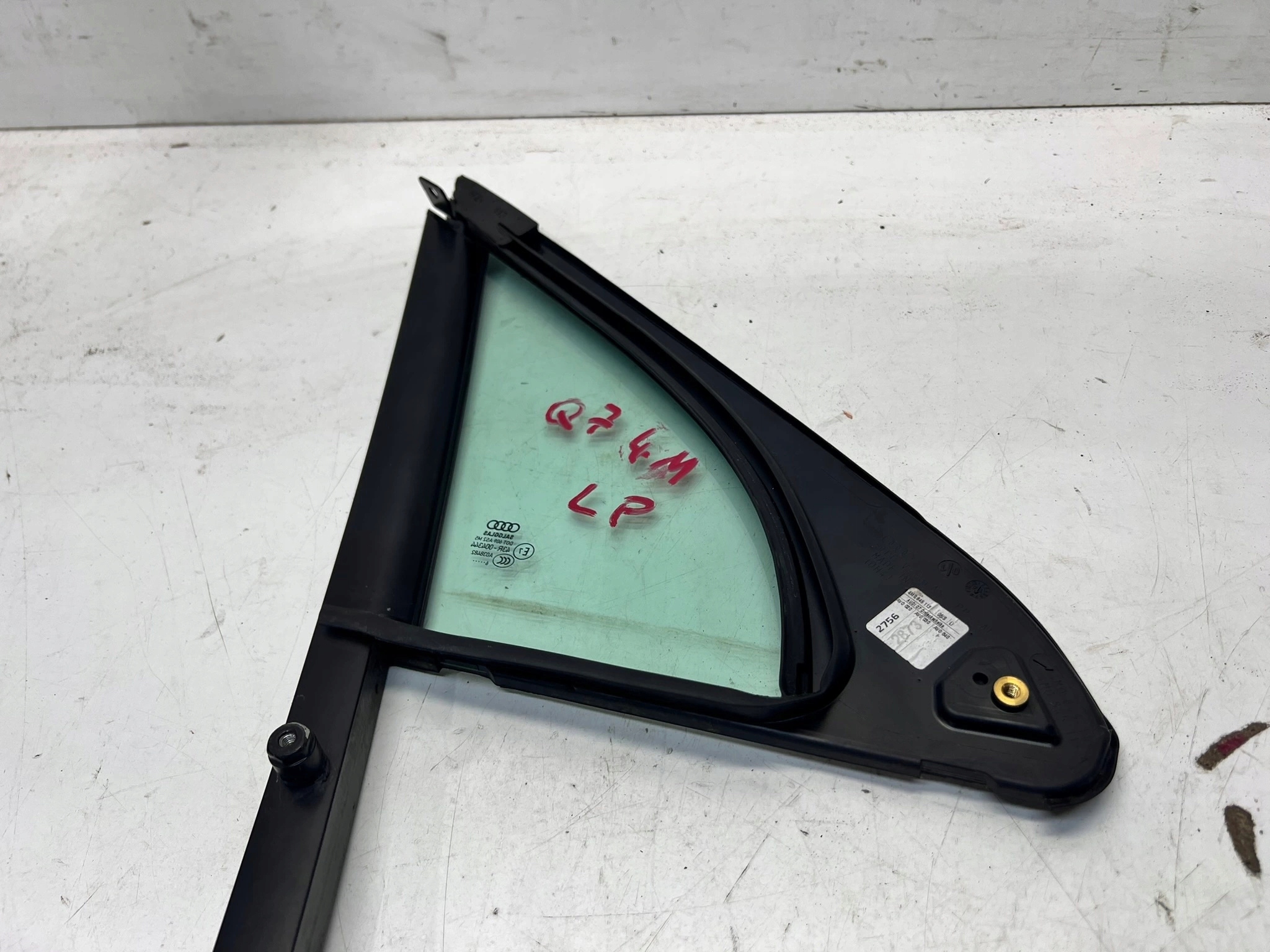 window side door left front AUDI Q7 4M 4M0845113