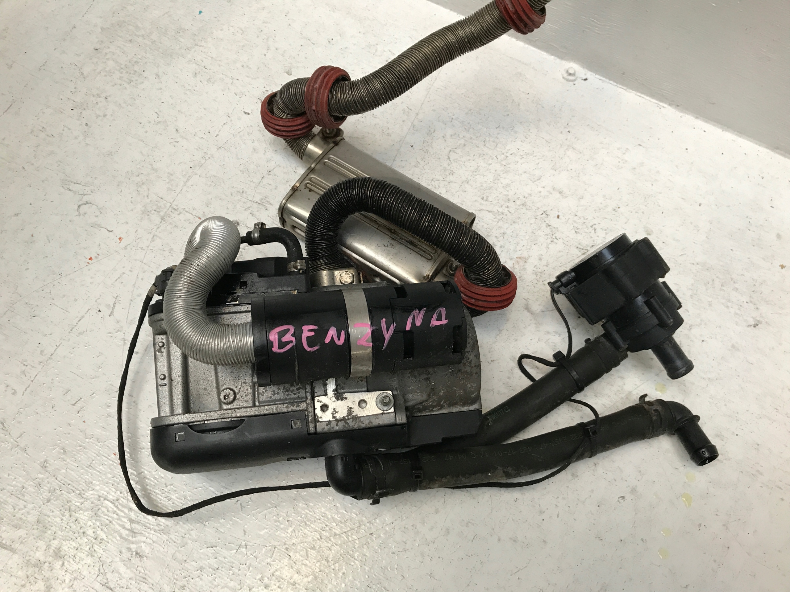 RENAULT TALISMAN 1.6 TCE WEBASTO THERMO TOP EVO 5.0 KW 12V BENZYNA PETROL Producent części Renault OE