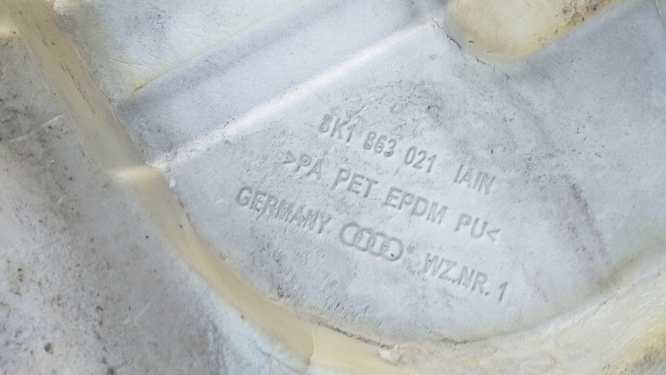 floor car carpet mats AUDI A4 B8 8K A5 8T 8K1863021