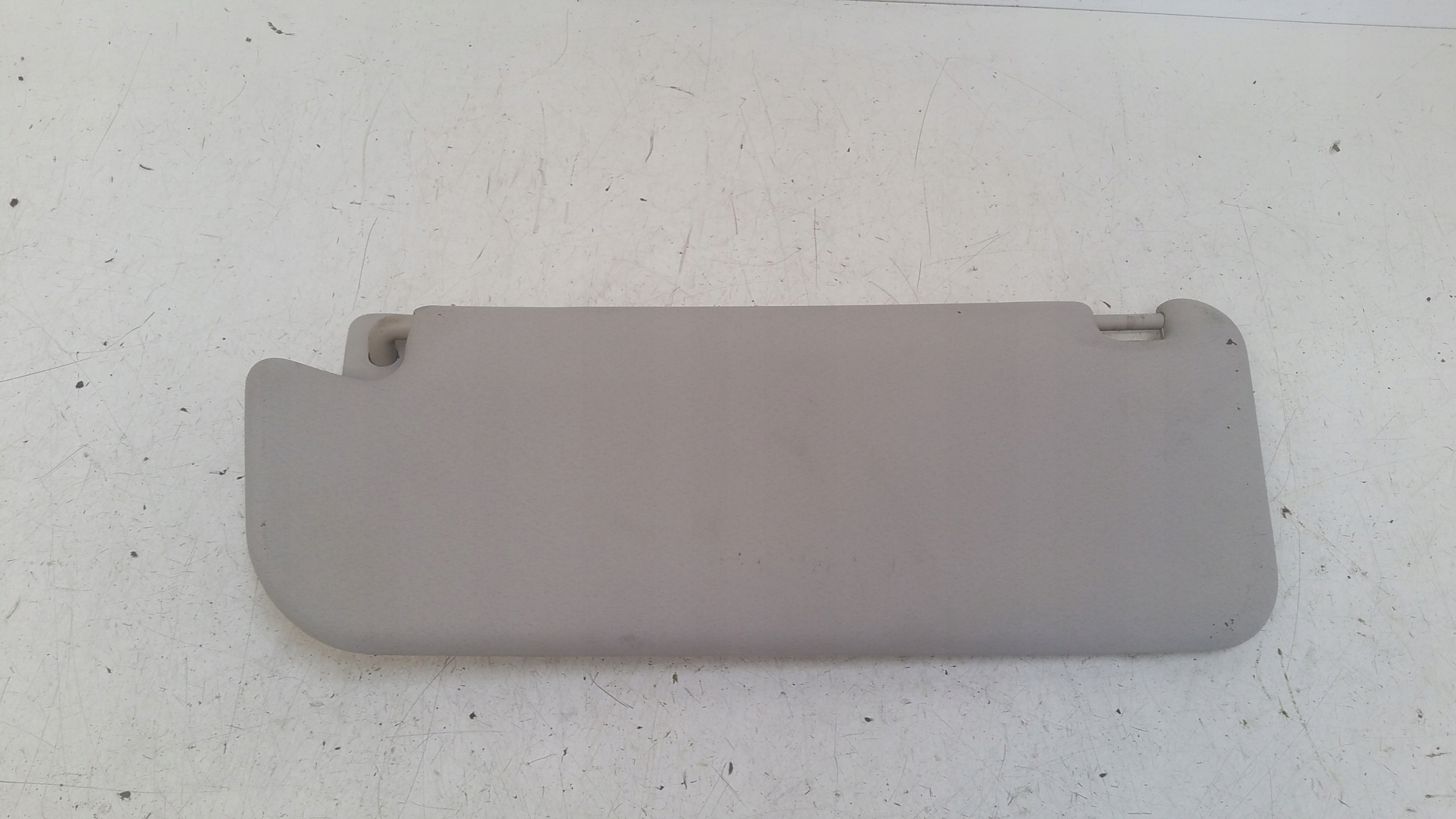visor przeciwsloneczny right Opel Omega B