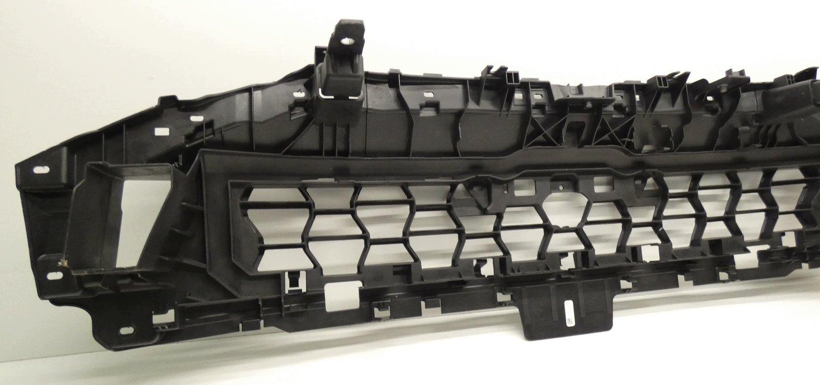 AUDI Q5 II 2 8MA853692 2024- pillar grille grille
