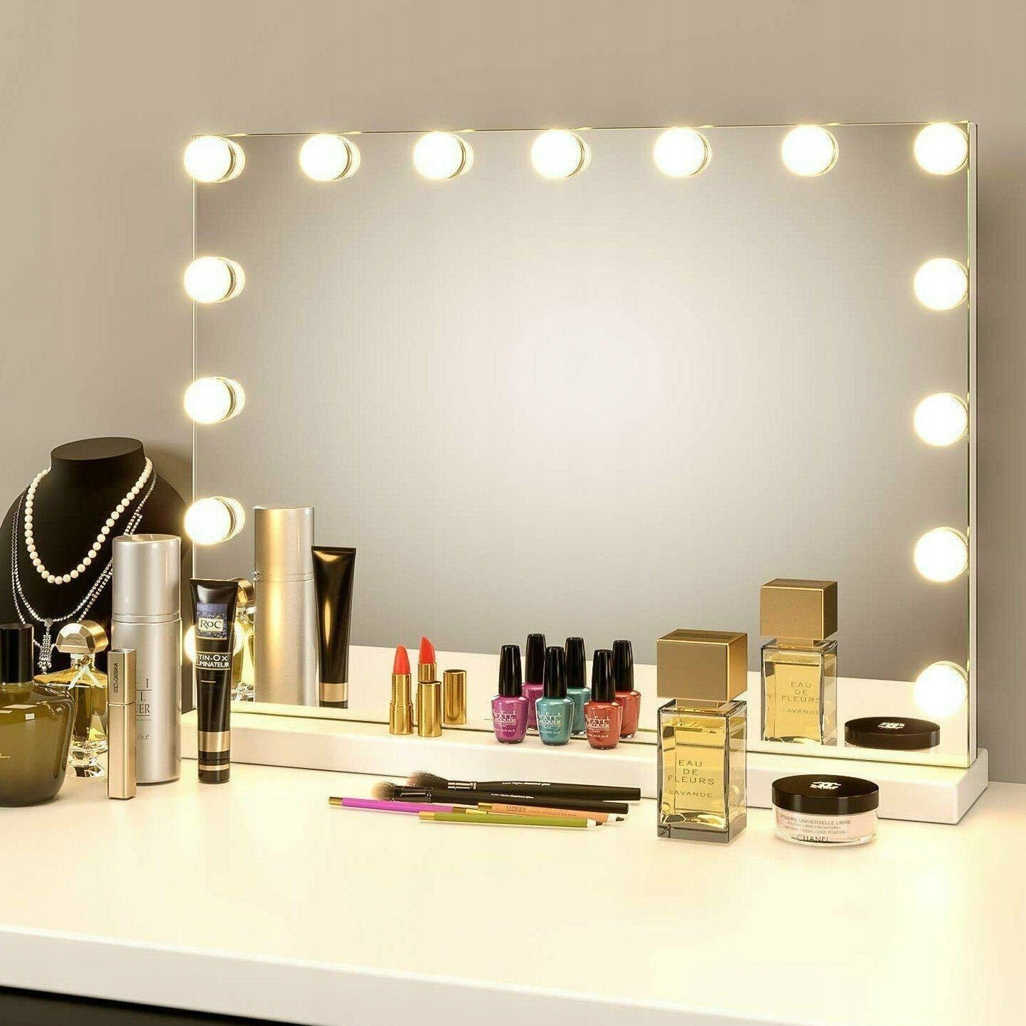 LAMPKI ŚWIATEŁKA LED NA LUSTRO DO TOALETKI MAKIJAŻ REGULACJA BARWY JASNOŚCI Napięcie (V) 5V