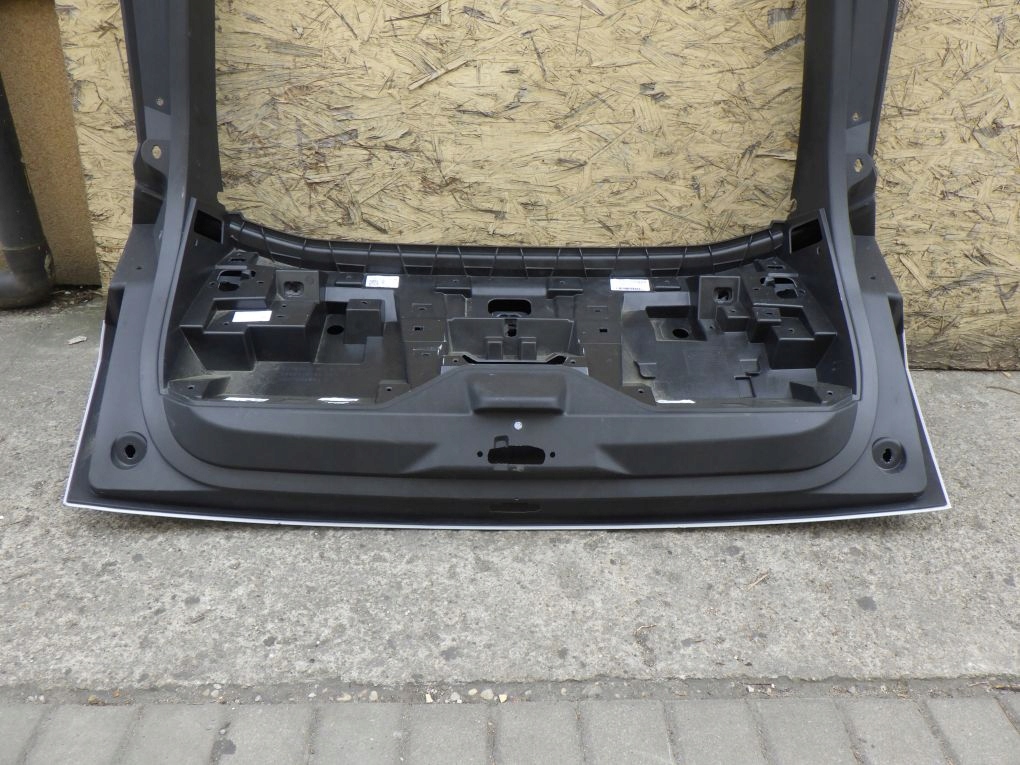 PEUGEOT 3008 E3008 III 3 P64 23- heckklappe