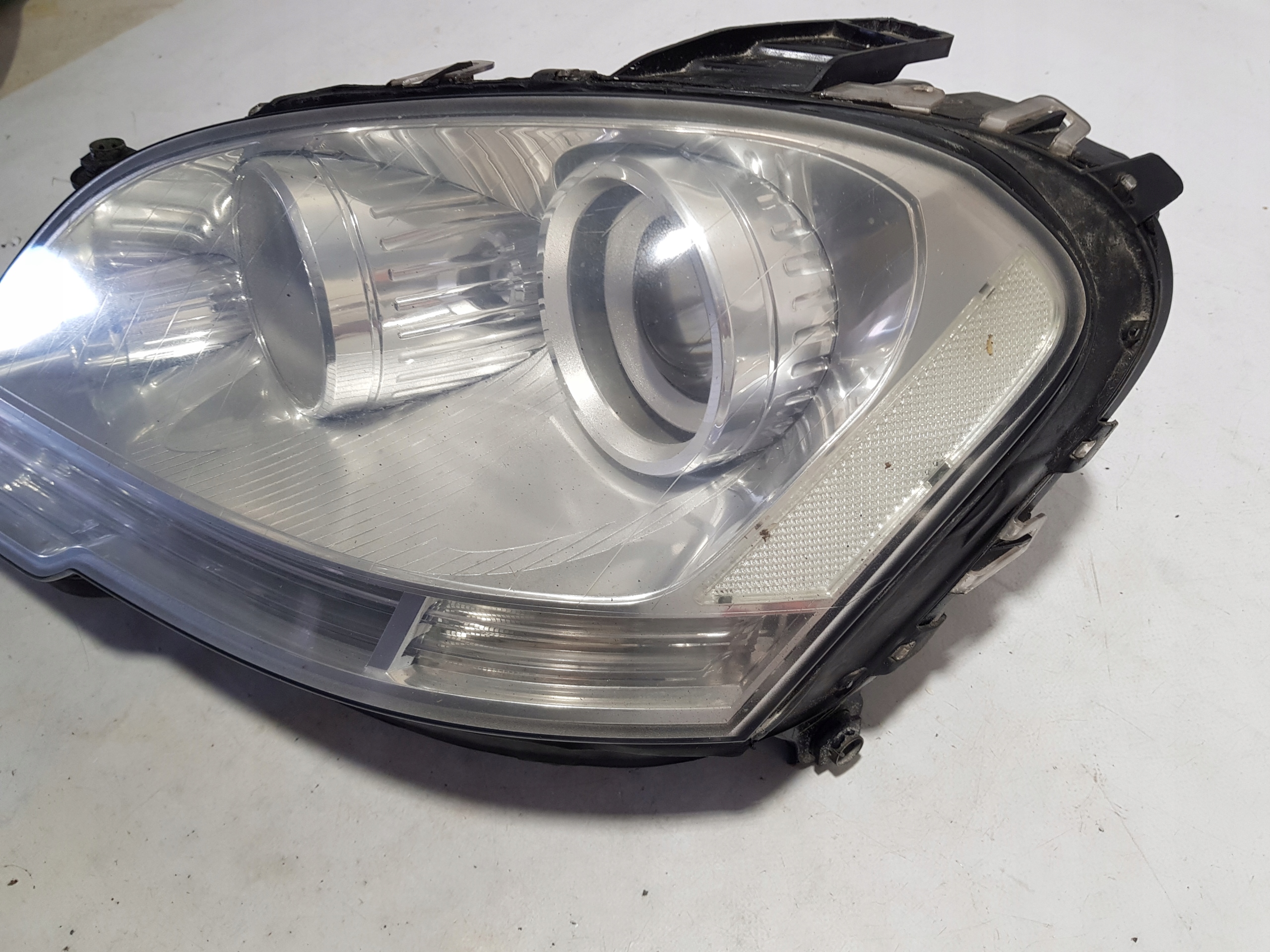 MERCEDES ML W164 LIFT light left front H7 UK