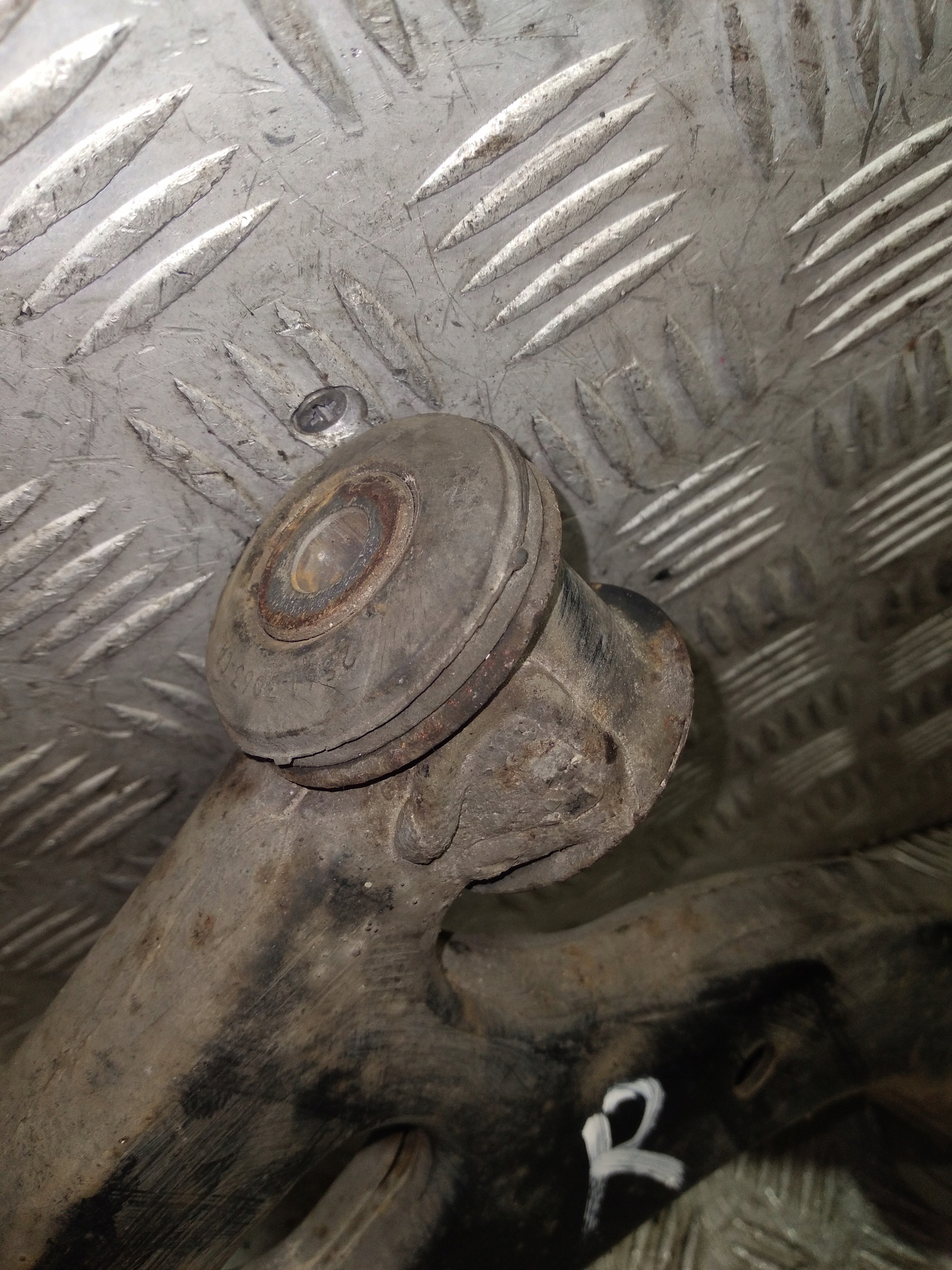 arm right front FORD FIESTA MK 6