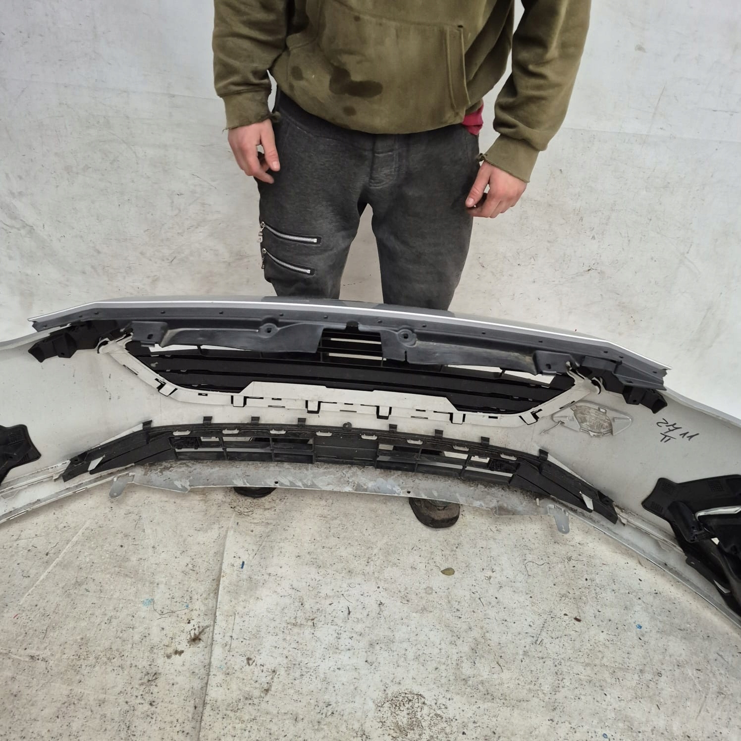 FORD FOCUS IV 4 MK4 18-21 bumper front front PDC