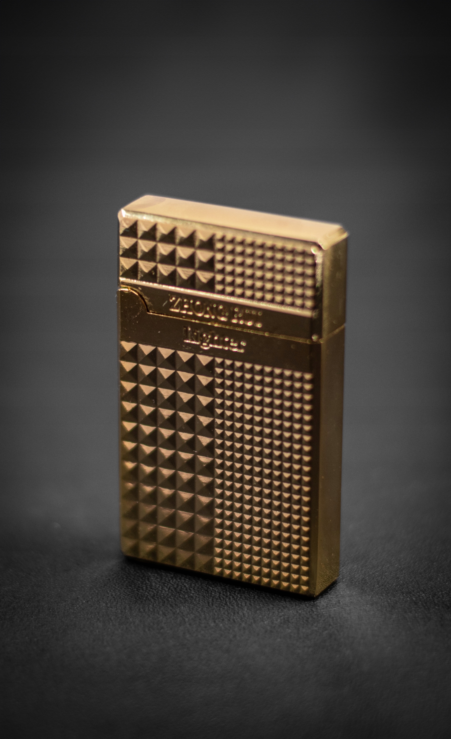 ELEGANCKA ZAPALNICZKA ŻAROWA SREBRNA ZŁOTA Kod producenta brak