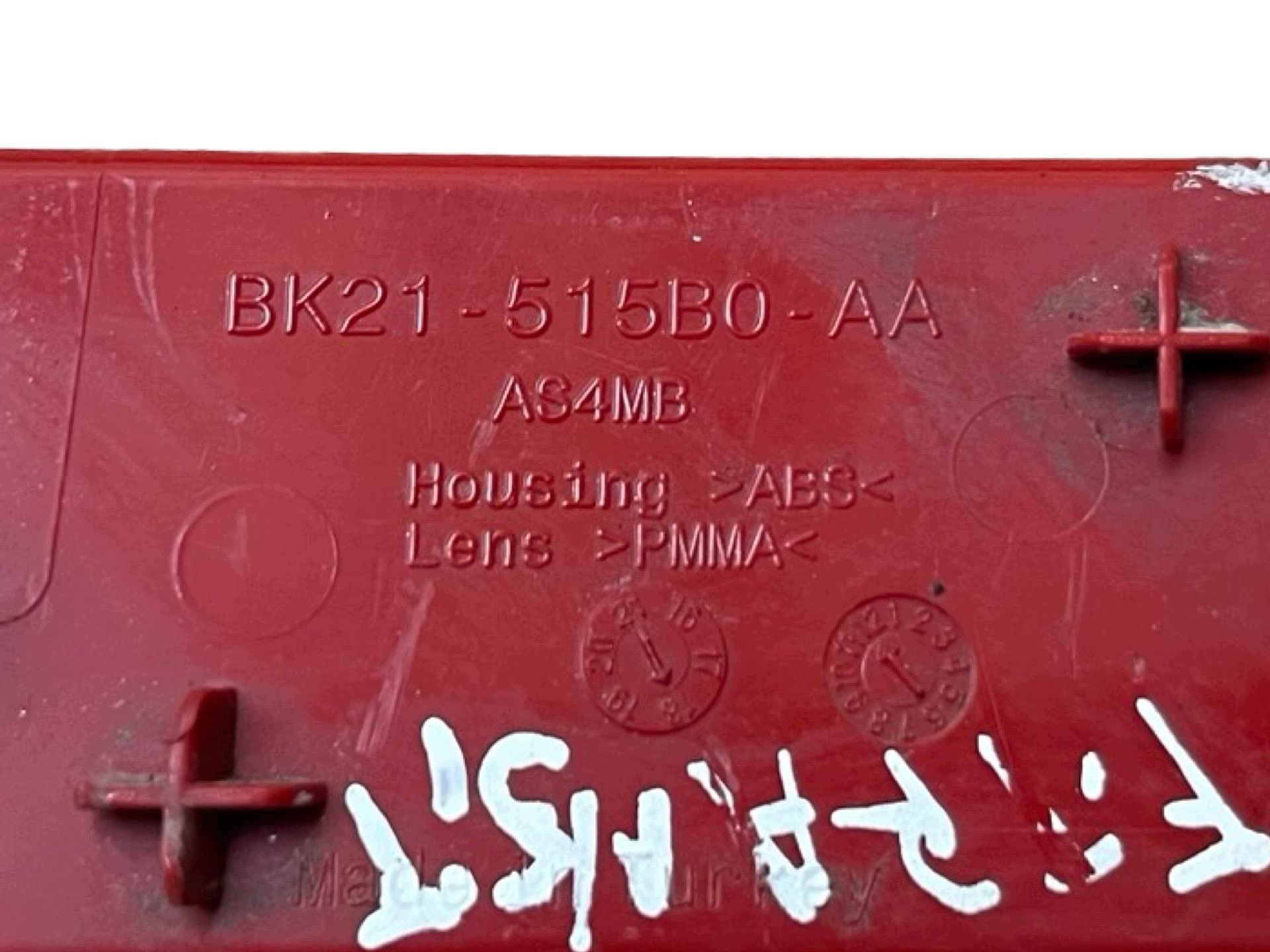 Odblask right side Ford Transit Custom 2015 BK21-515B0-AA