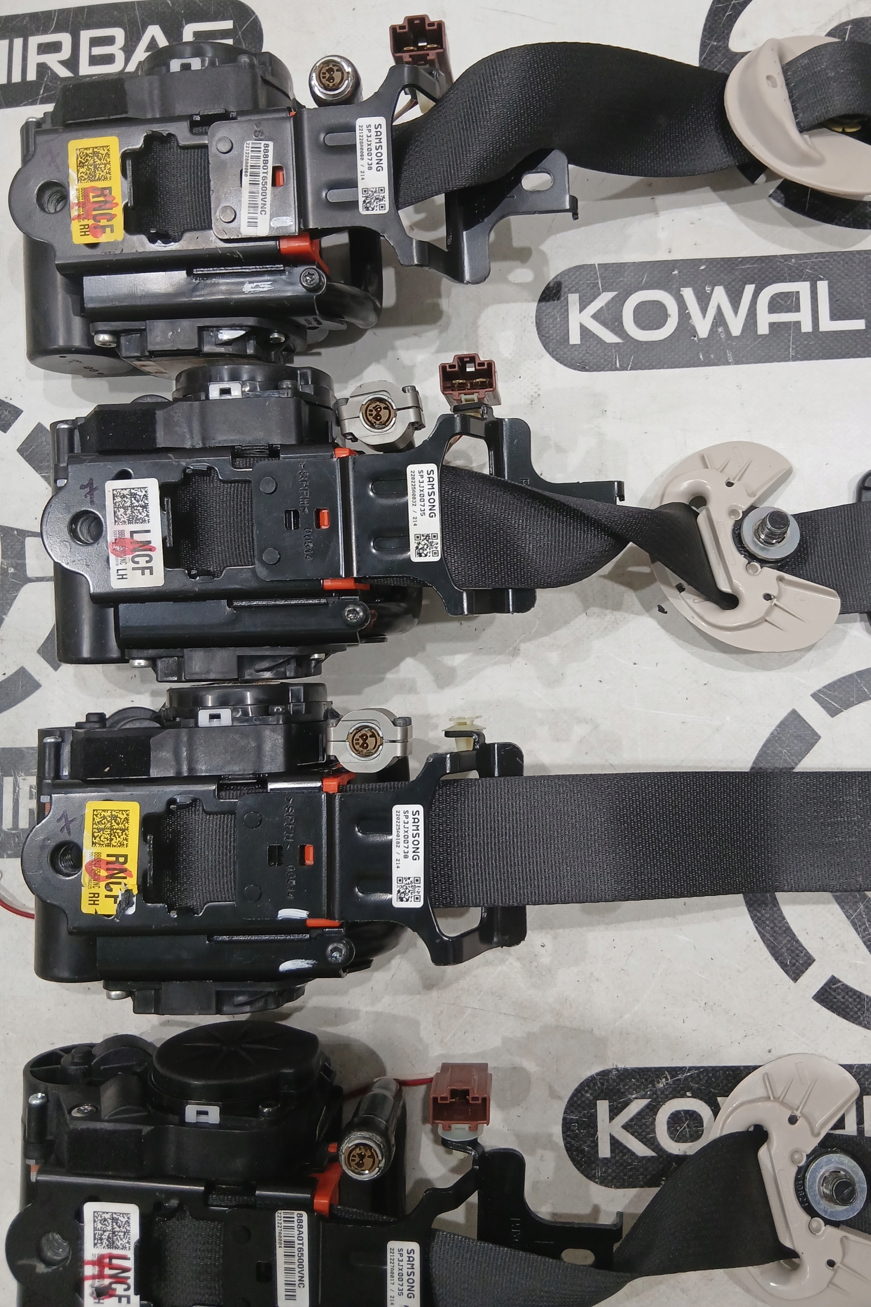 Hyundai Genesis ремень безопасности