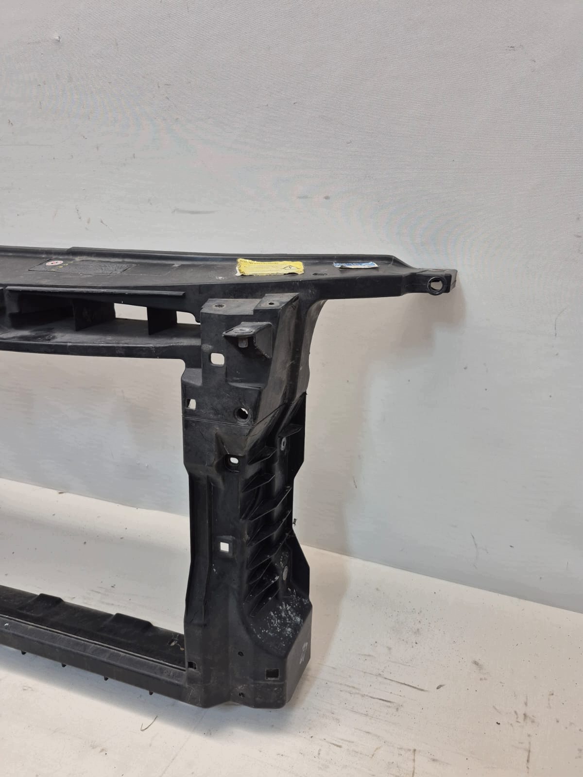 SKODA SUPERB II 3T0 08- support panel for radiators pillar front 3T0805588D