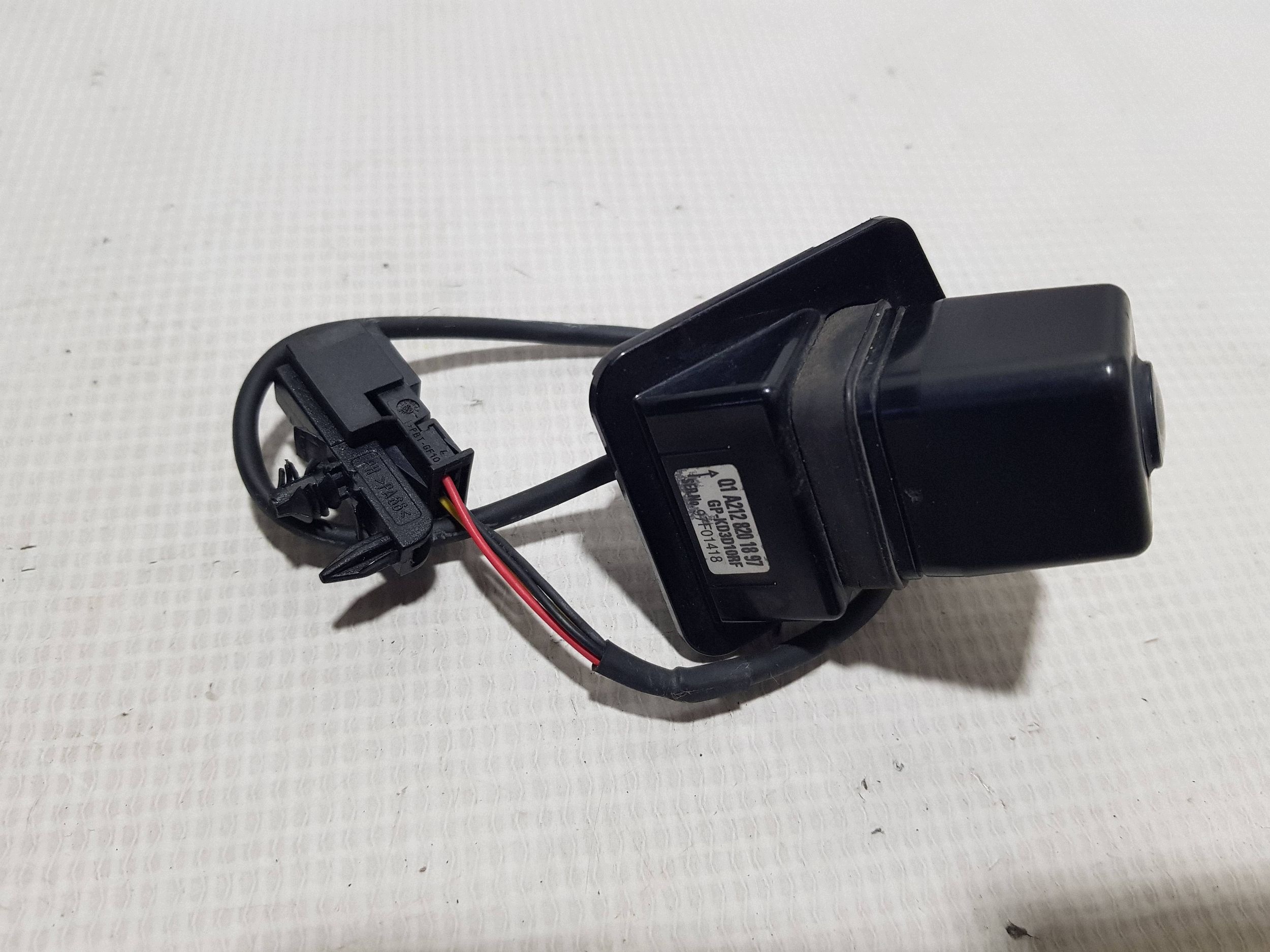 Kamera reversing Mercedes E W212 W207 2128201897