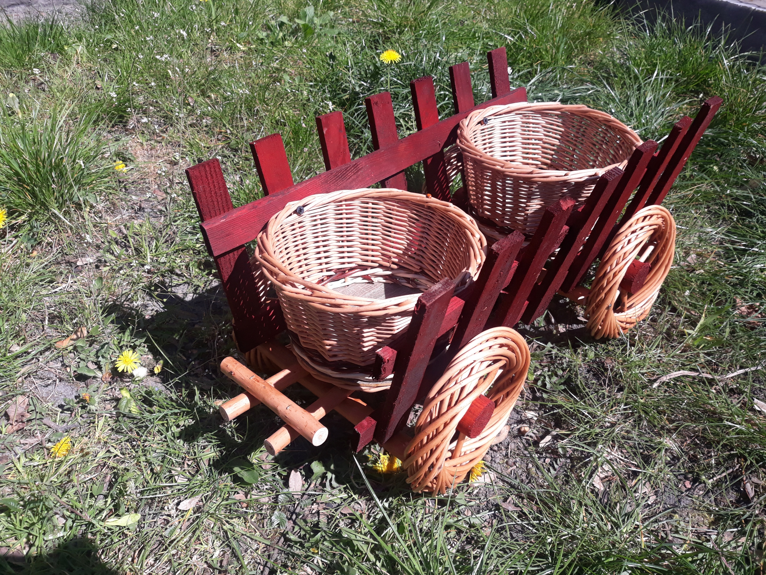 Donica Wiklinowa Przyczepa Ładna Ozdoba Ogrodowa Rodzaj dekoracja