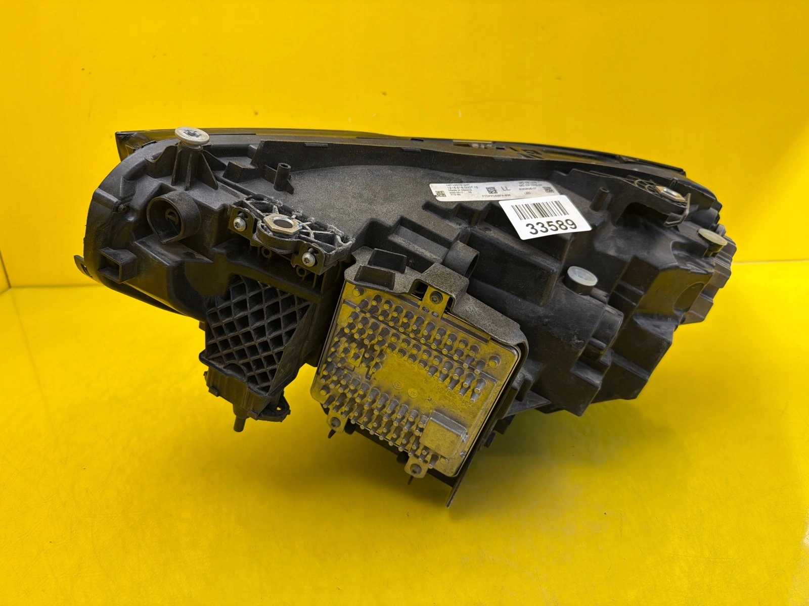 light right BMW 2 G42 M2 G87 Full Led 8083636-07 Black Shadow