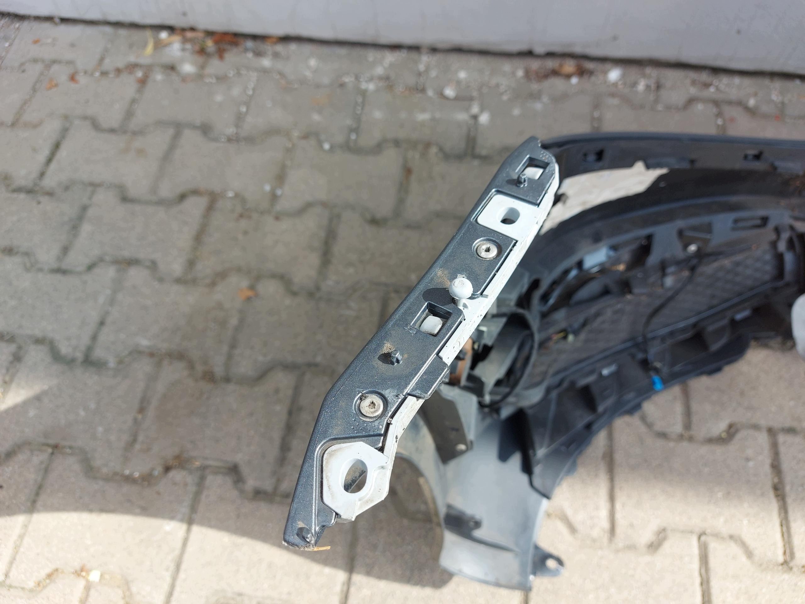 MERCEDES W213 E300de Kombi bumper front complete AMG 992