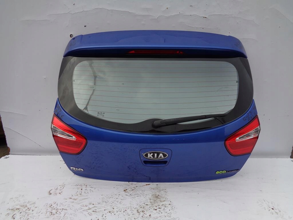 KLAPA TYLNA KIA RIO 3 III AXLE