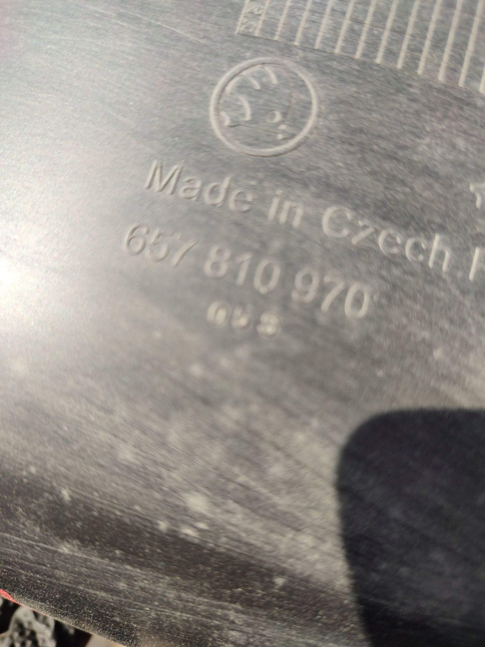 Skoda Scala 2020 rear part side right mudguard rear.