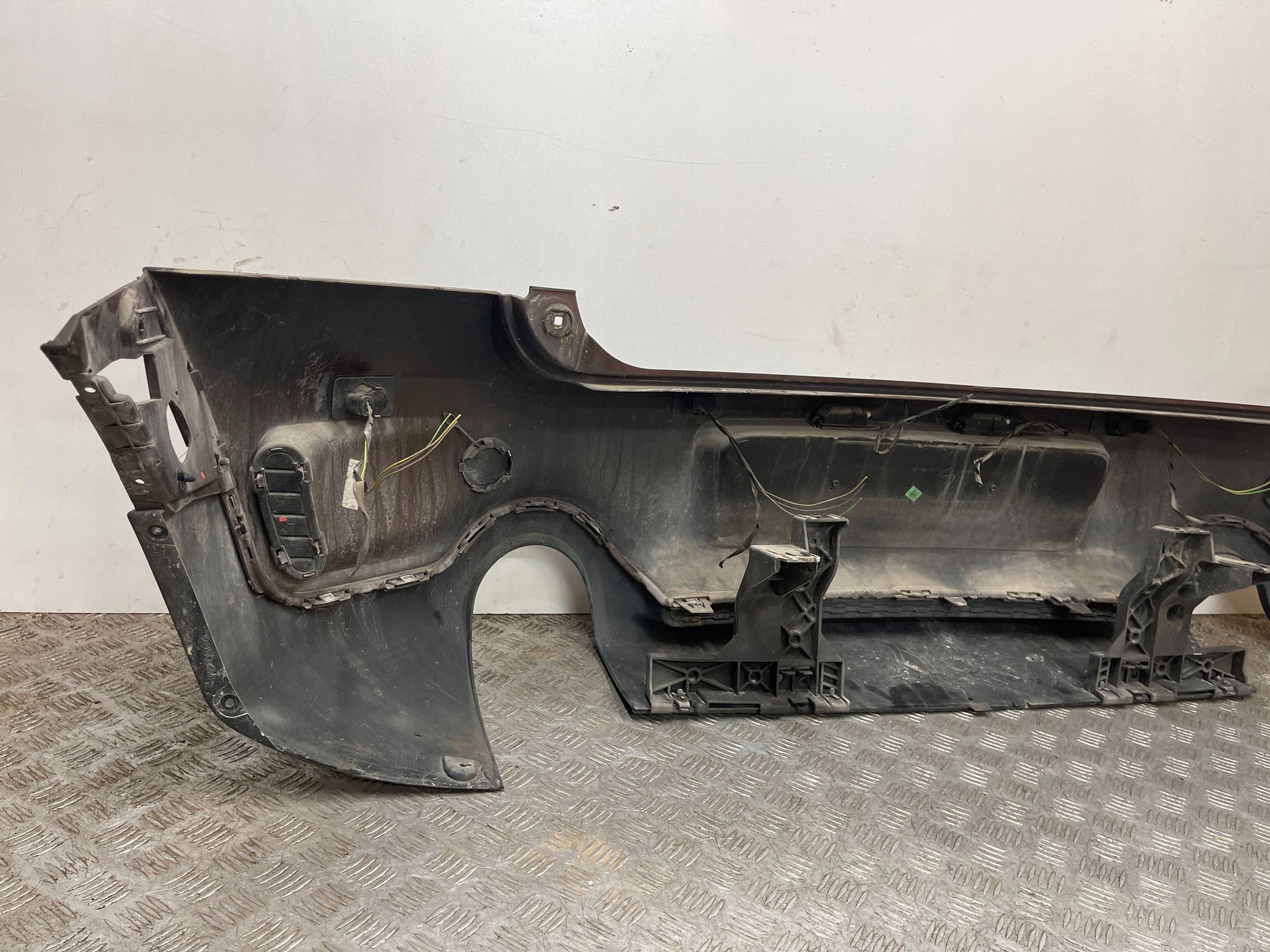 bumper rear part rear complete Mini Cooper Countryman R60 9801898 PDC