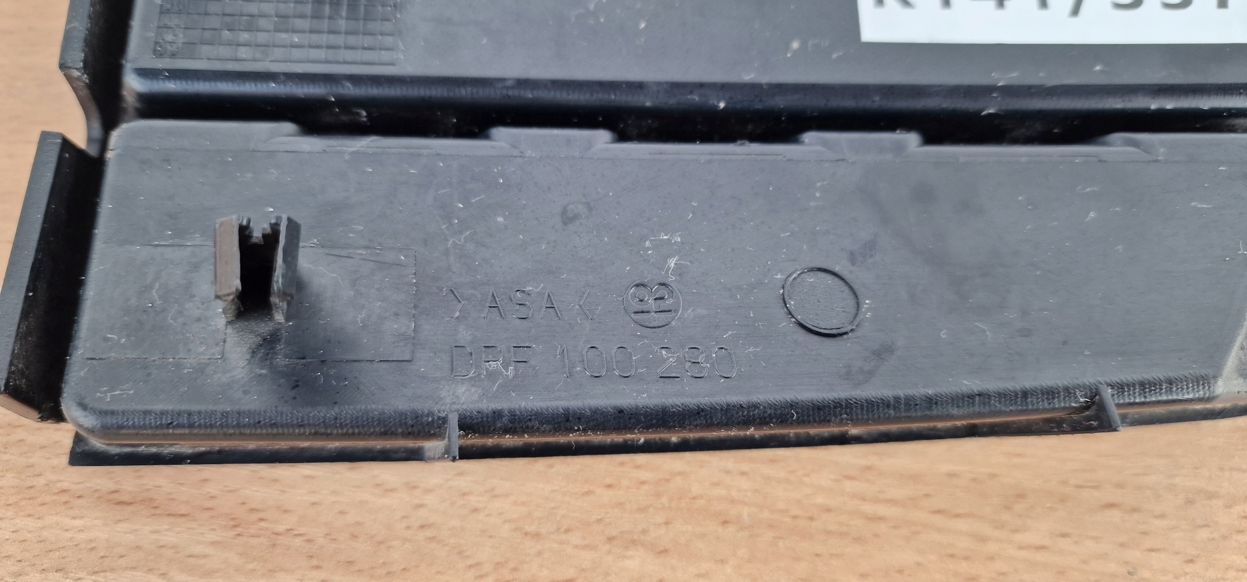 ROVER 75 RECHTS LÜFTUNGSGITTER DER STOSSSTANGE VERSCHLUSSSTOPFEN DPF 100280