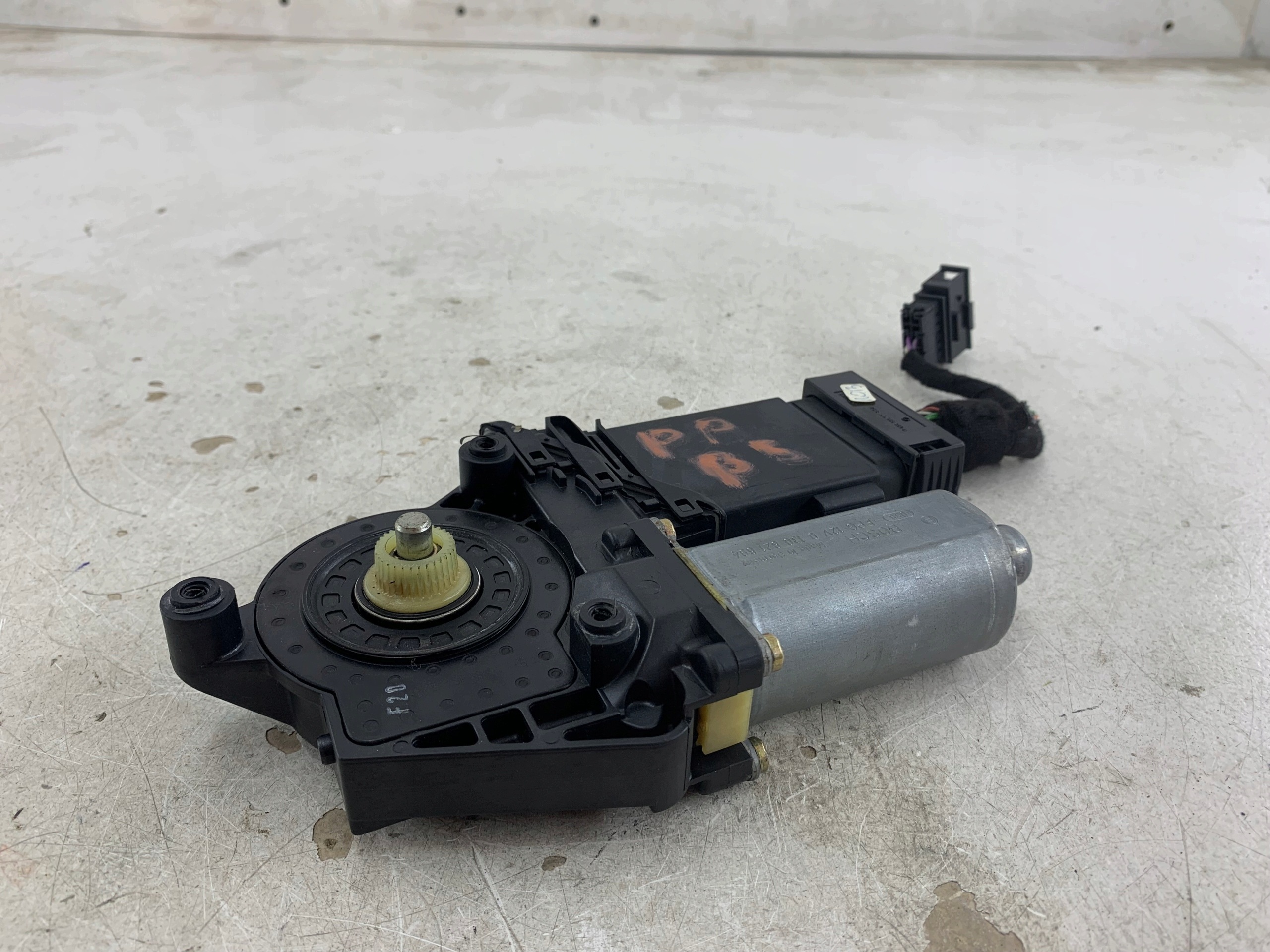 VW PASSAT B5 LIFT mini motor windows right front 0130821694
