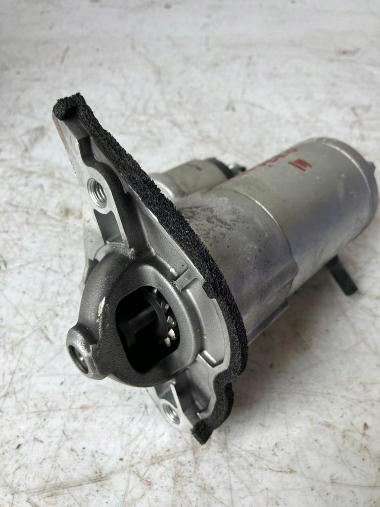 starter SANDERO III 1.0 SCE 233008404R
