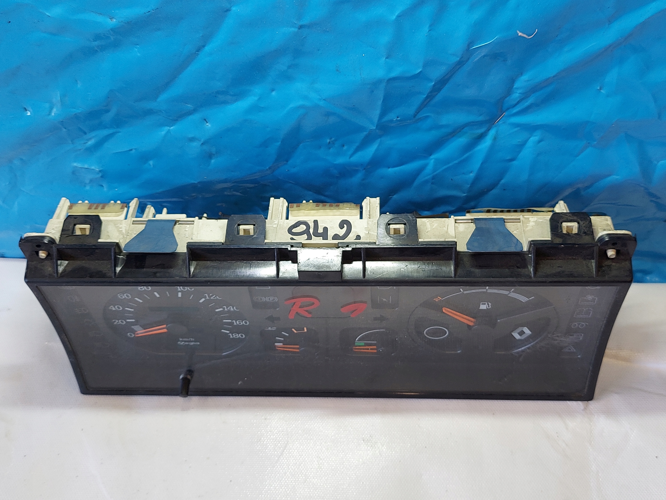 dials clock RENAULT 11 7700768014