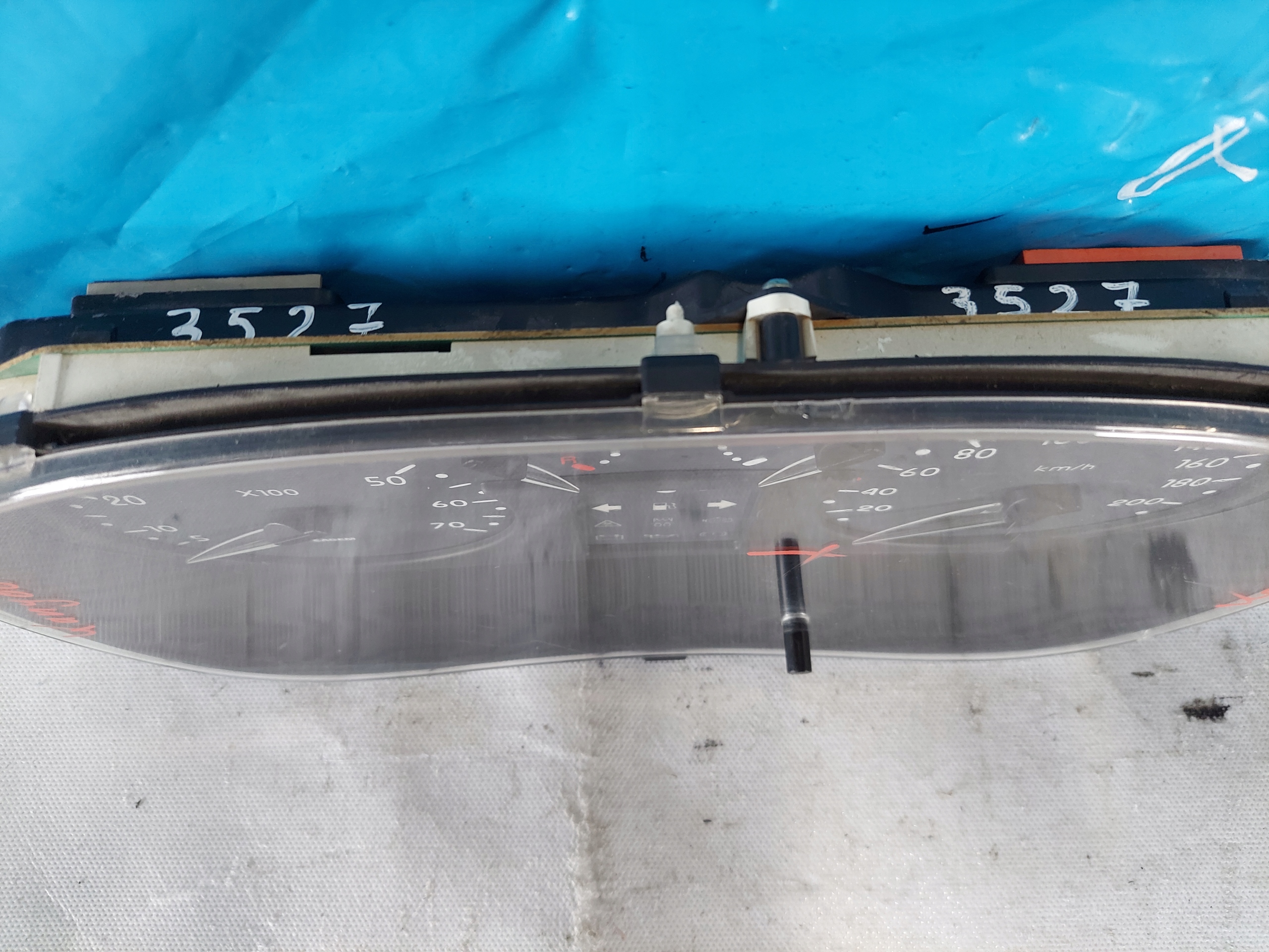 dials clock KANGOO and 1.5 DCI P8200095393
