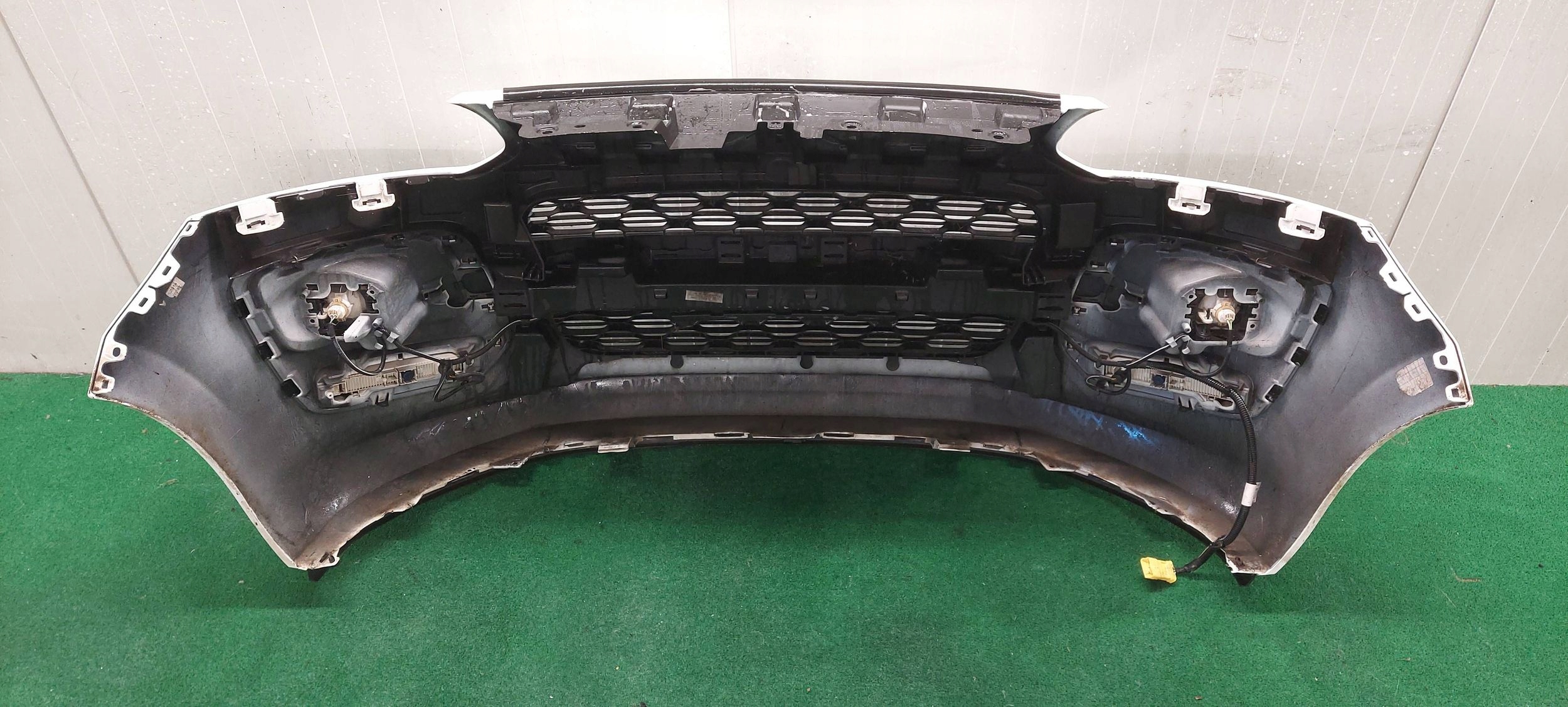 bumper front CITROEN C3 PICASSO LIFT LAK: EWP EWPB
