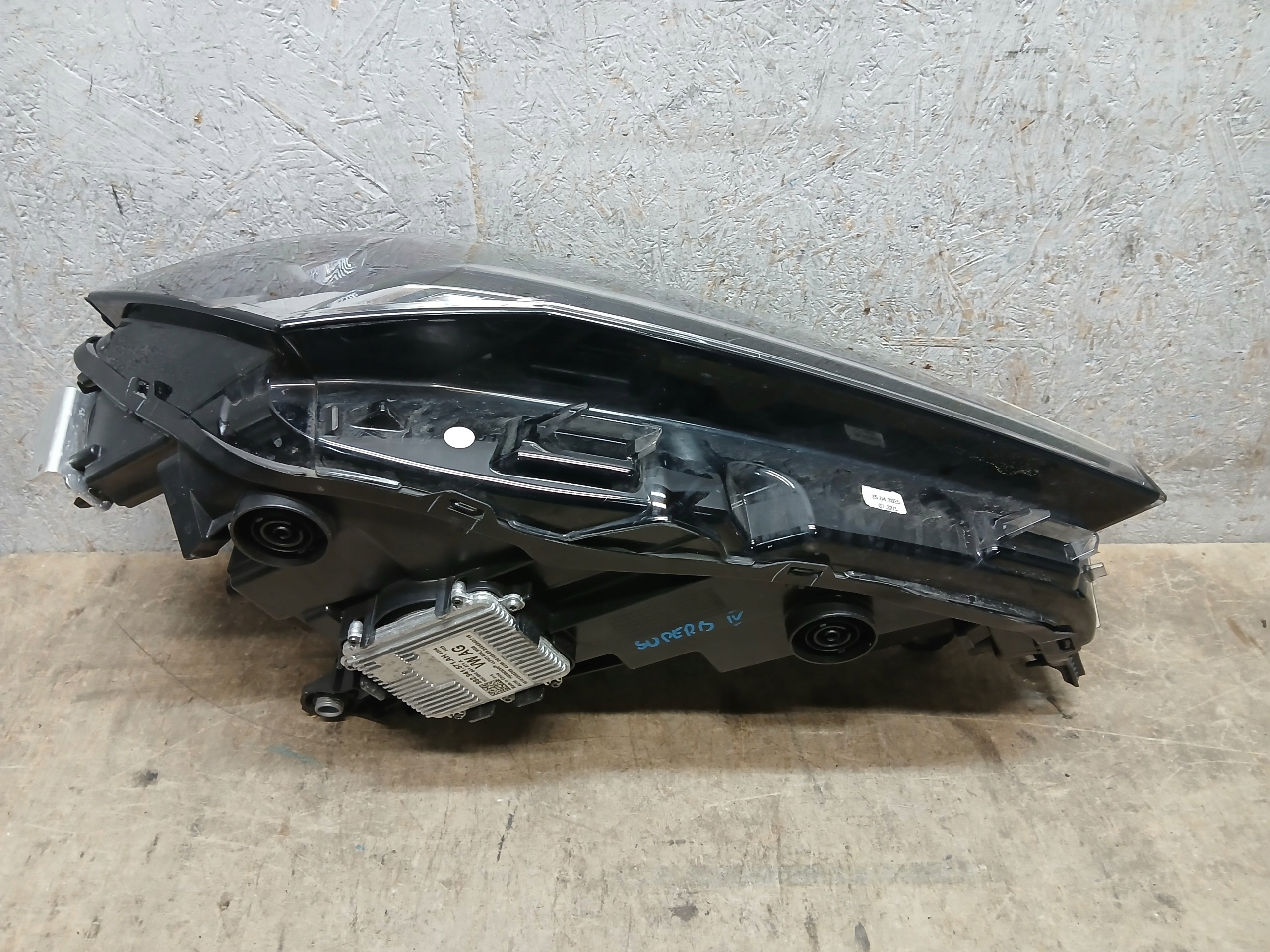 light front right SKODA SUPERB IV 4 FULL LED 3P 23- 3P1941016